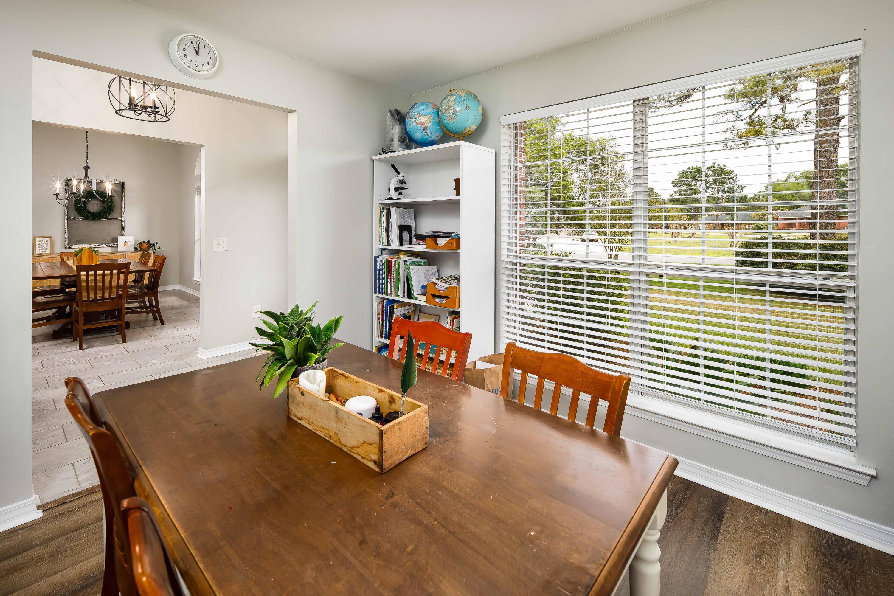 HOLLEY BY THE SEA - Residential