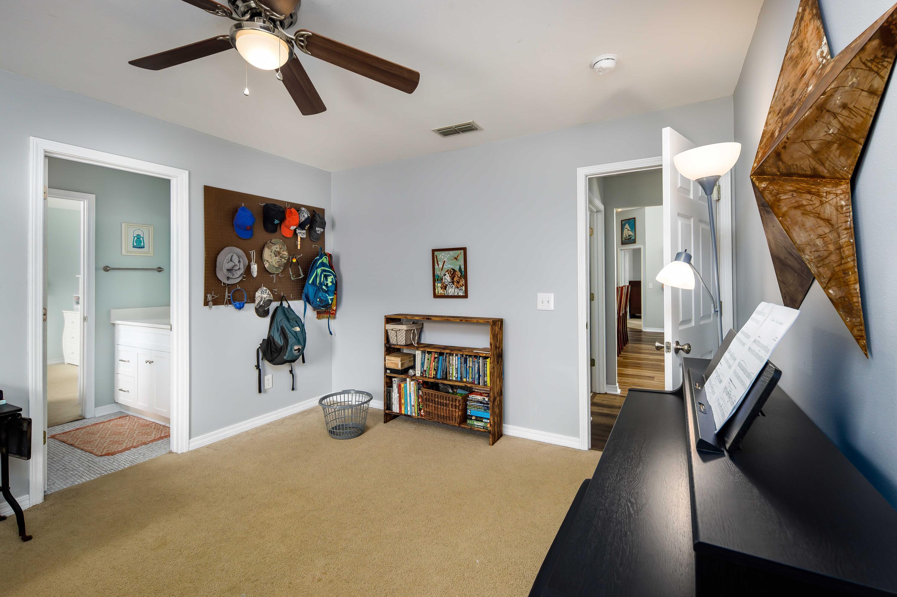 HOLLEY BY THE SEA - Residential