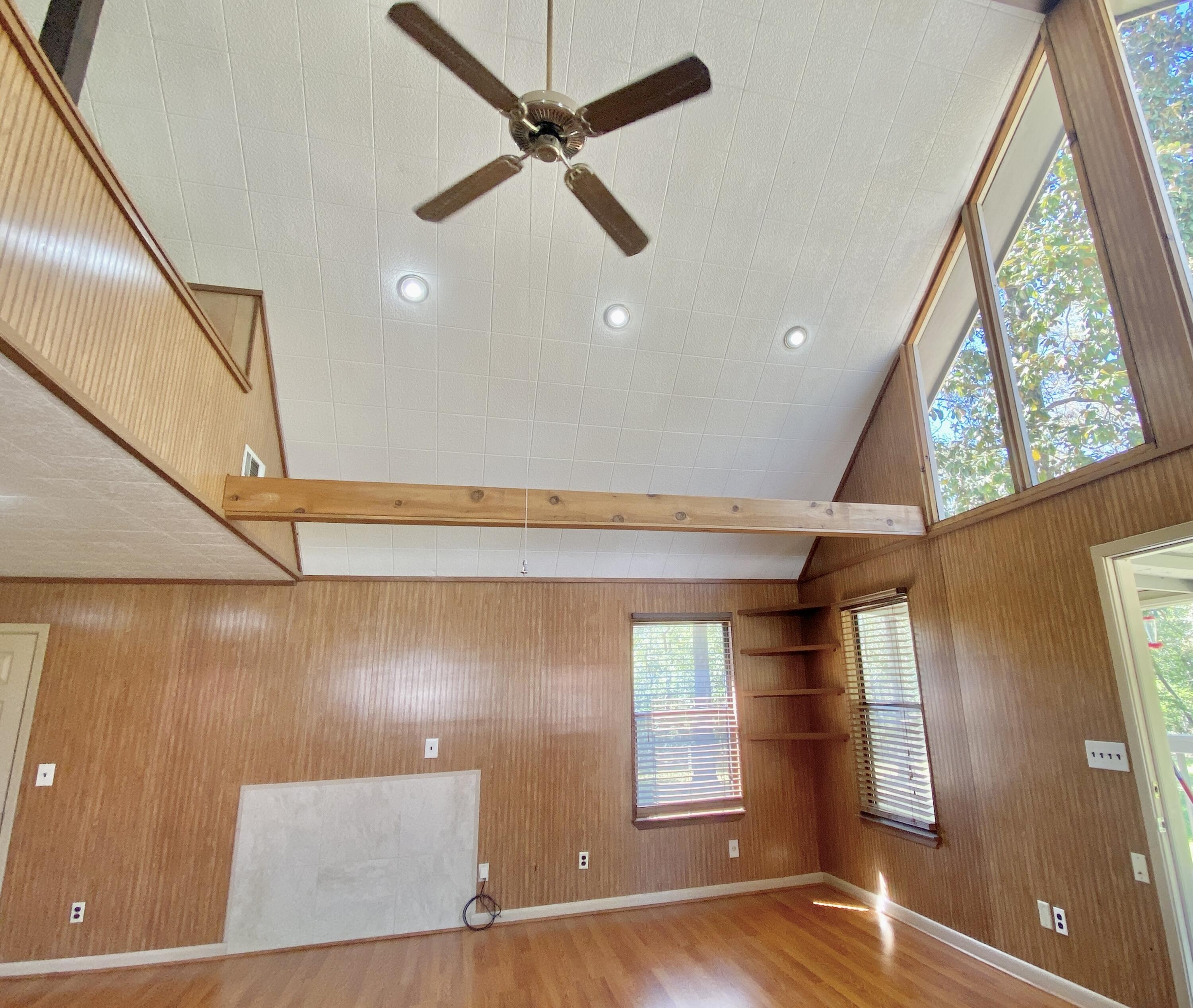 METES & BOUNDS - Residential Lease