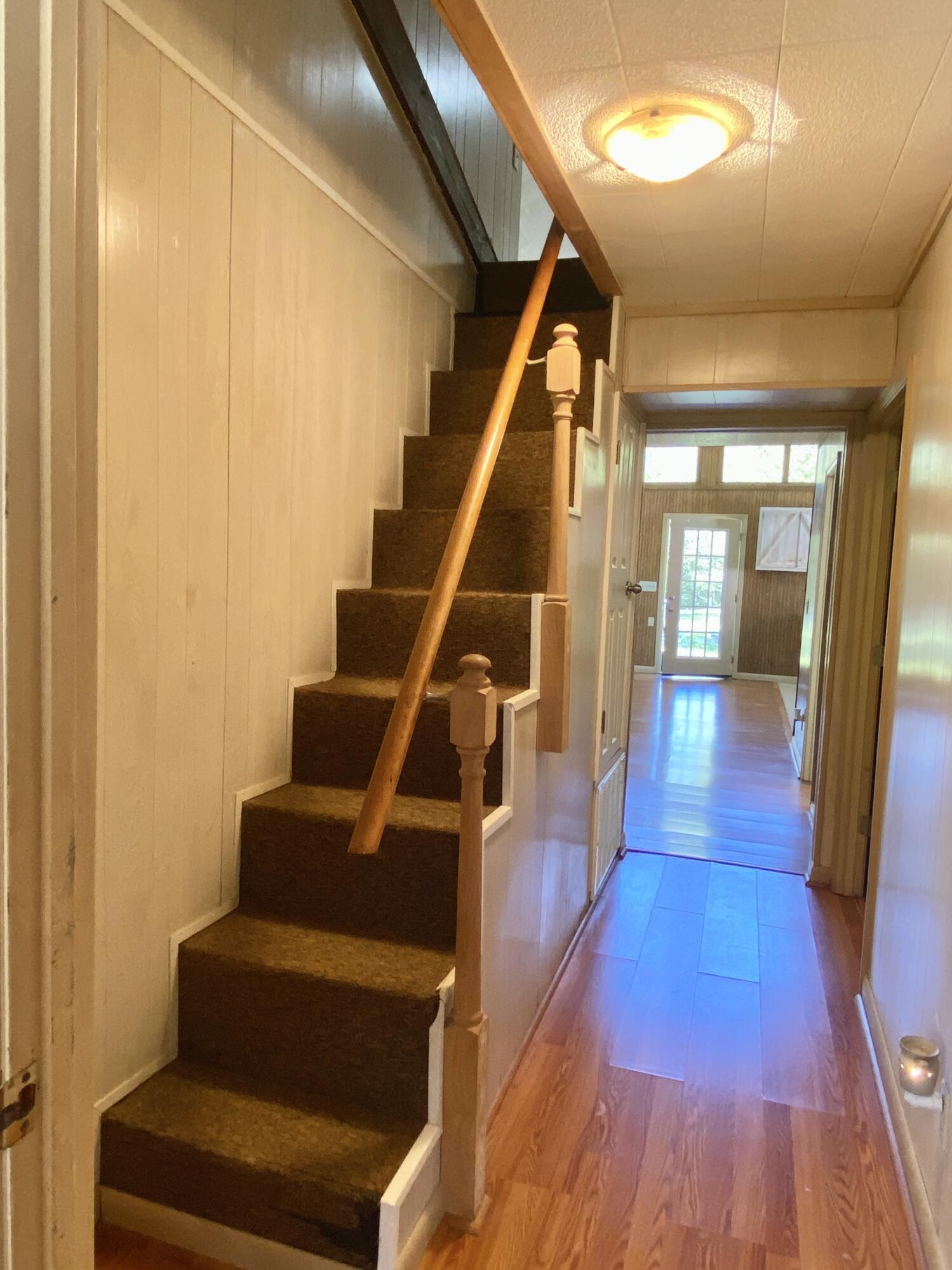METES & BOUNDS - Residential Lease