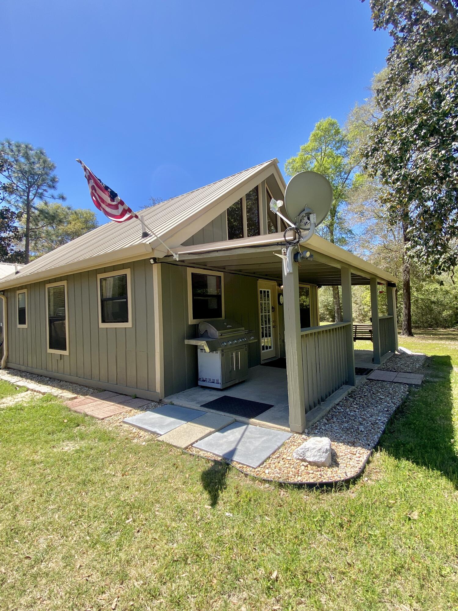 METES & BOUNDS - Residential Lease