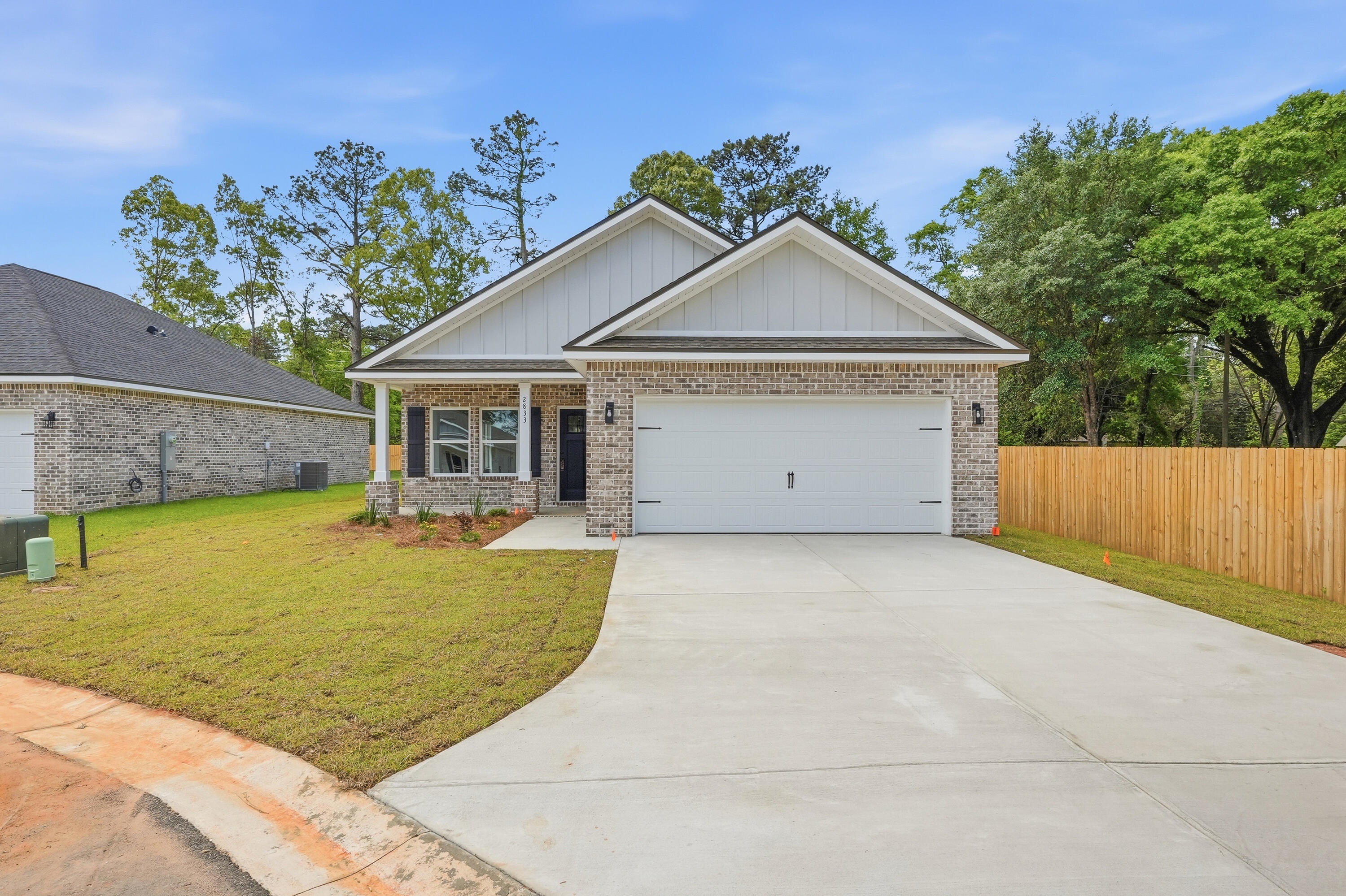 2823 Blackbird Court