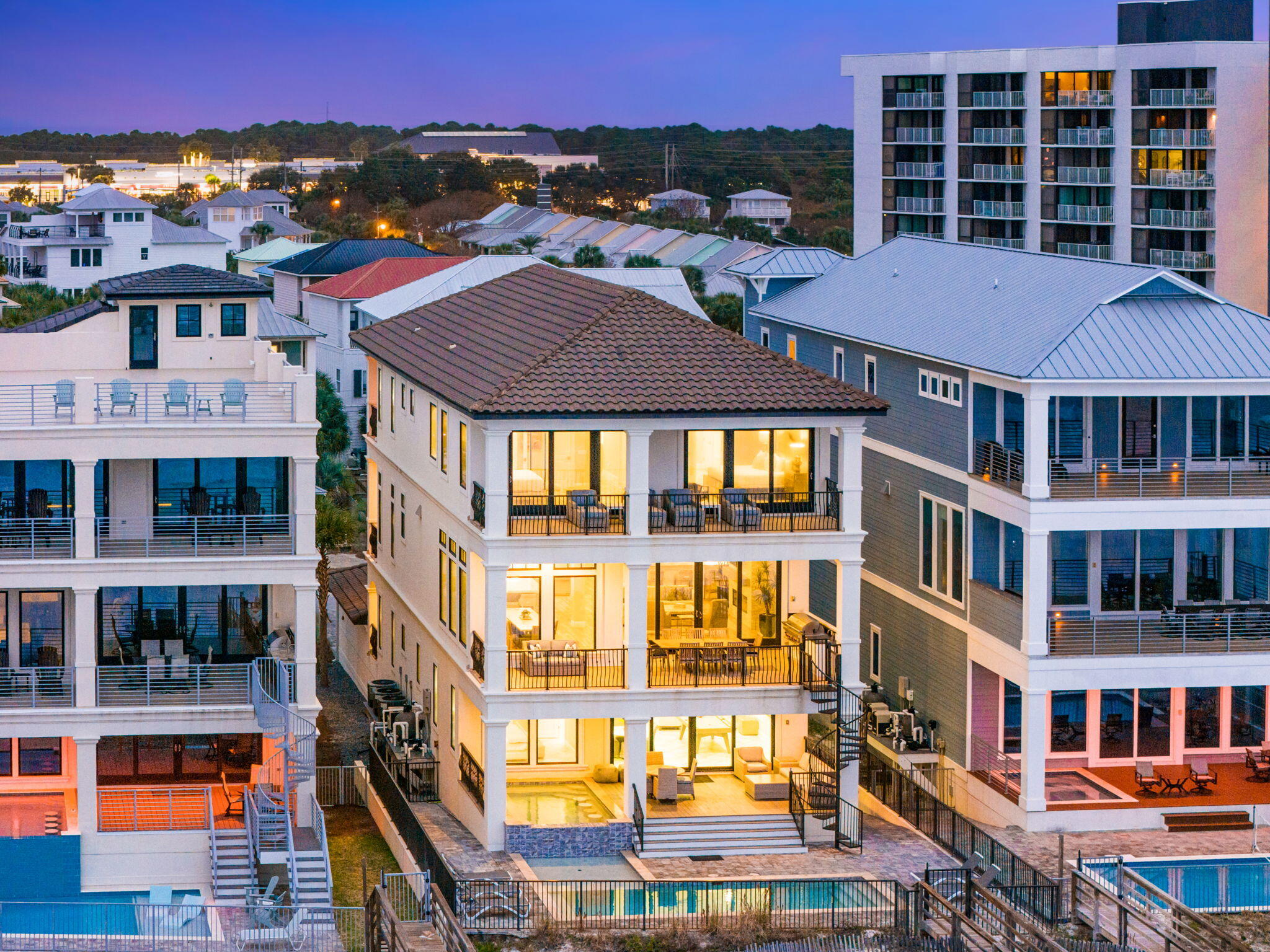 RICHARDS A E UNREC - Residential