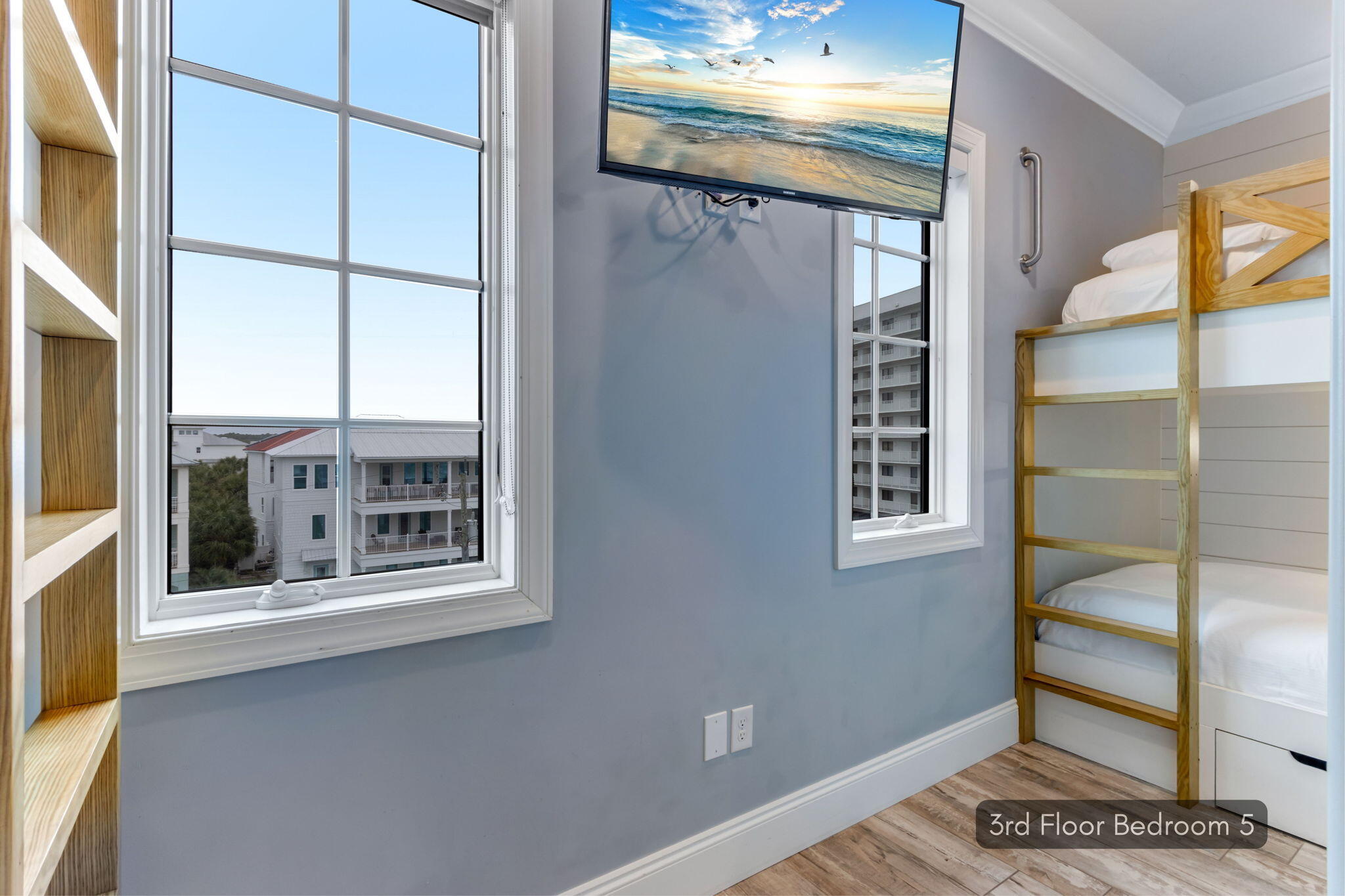 RICHARDS A E UNREC - Residential