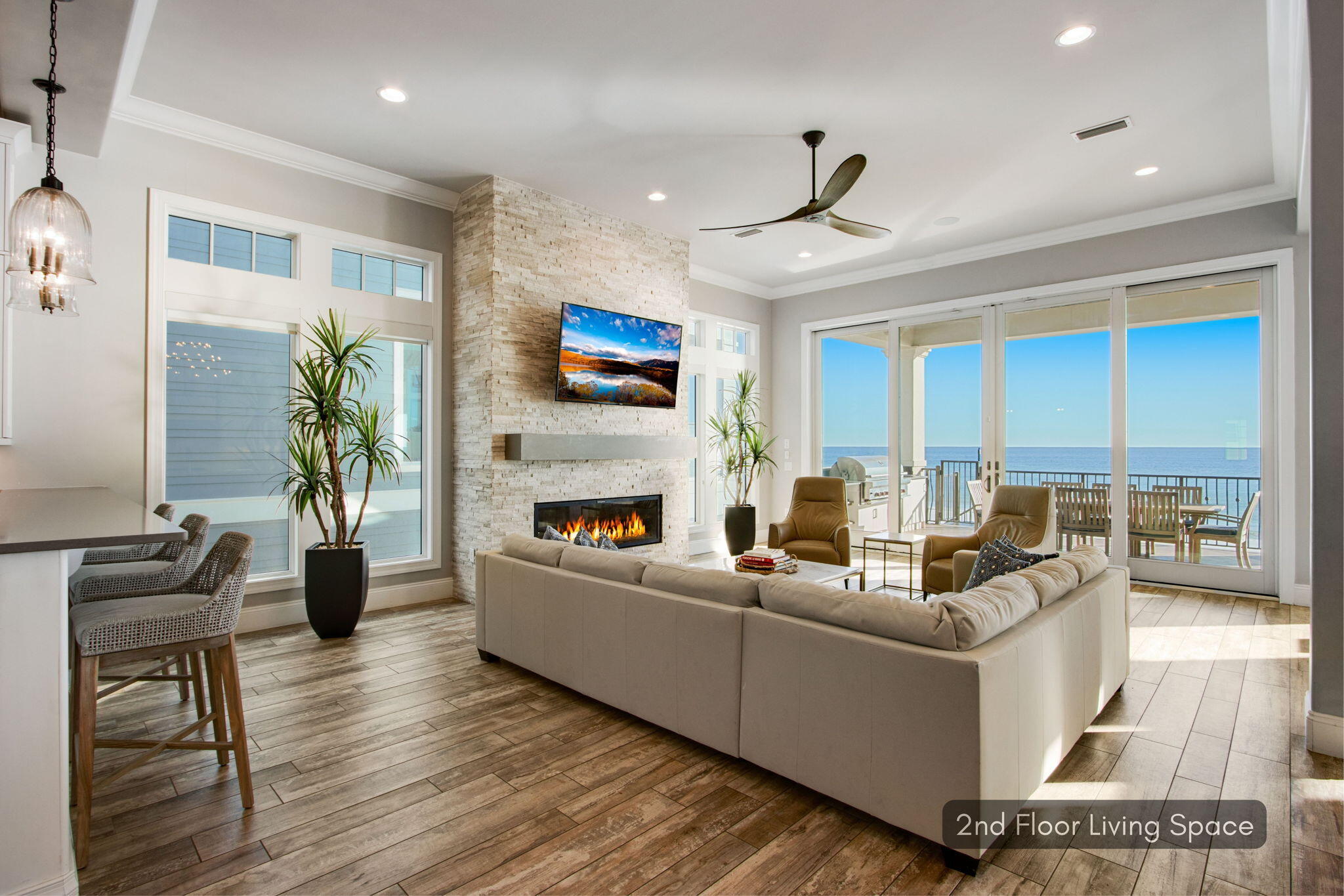 RICHARDS A E UNREC - Residential