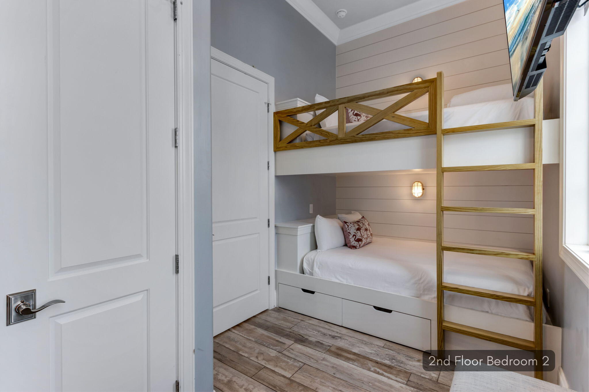 RICHARDS A E UNREC - Residential