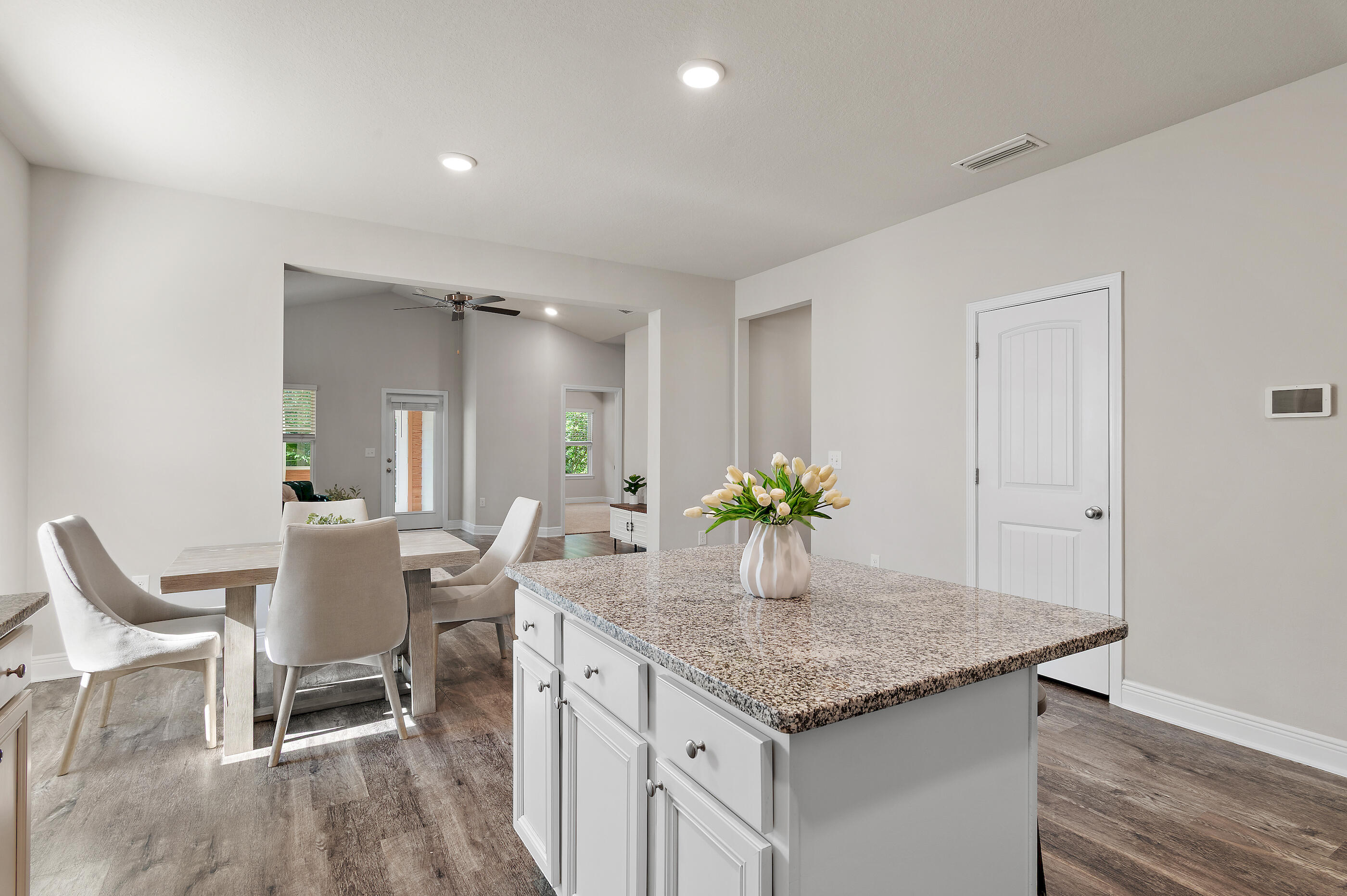 SOUTHERN PINES - Residential