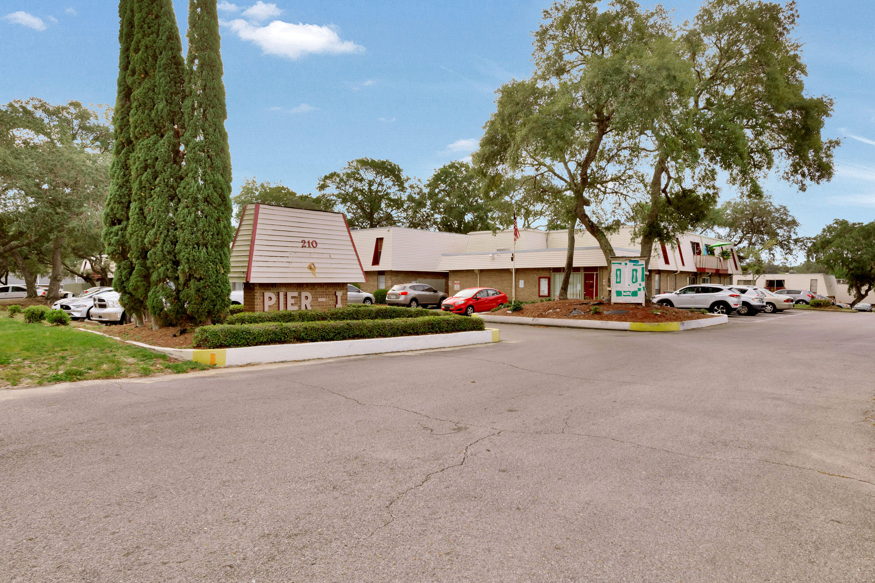 PIER ONE CONDO - Residential