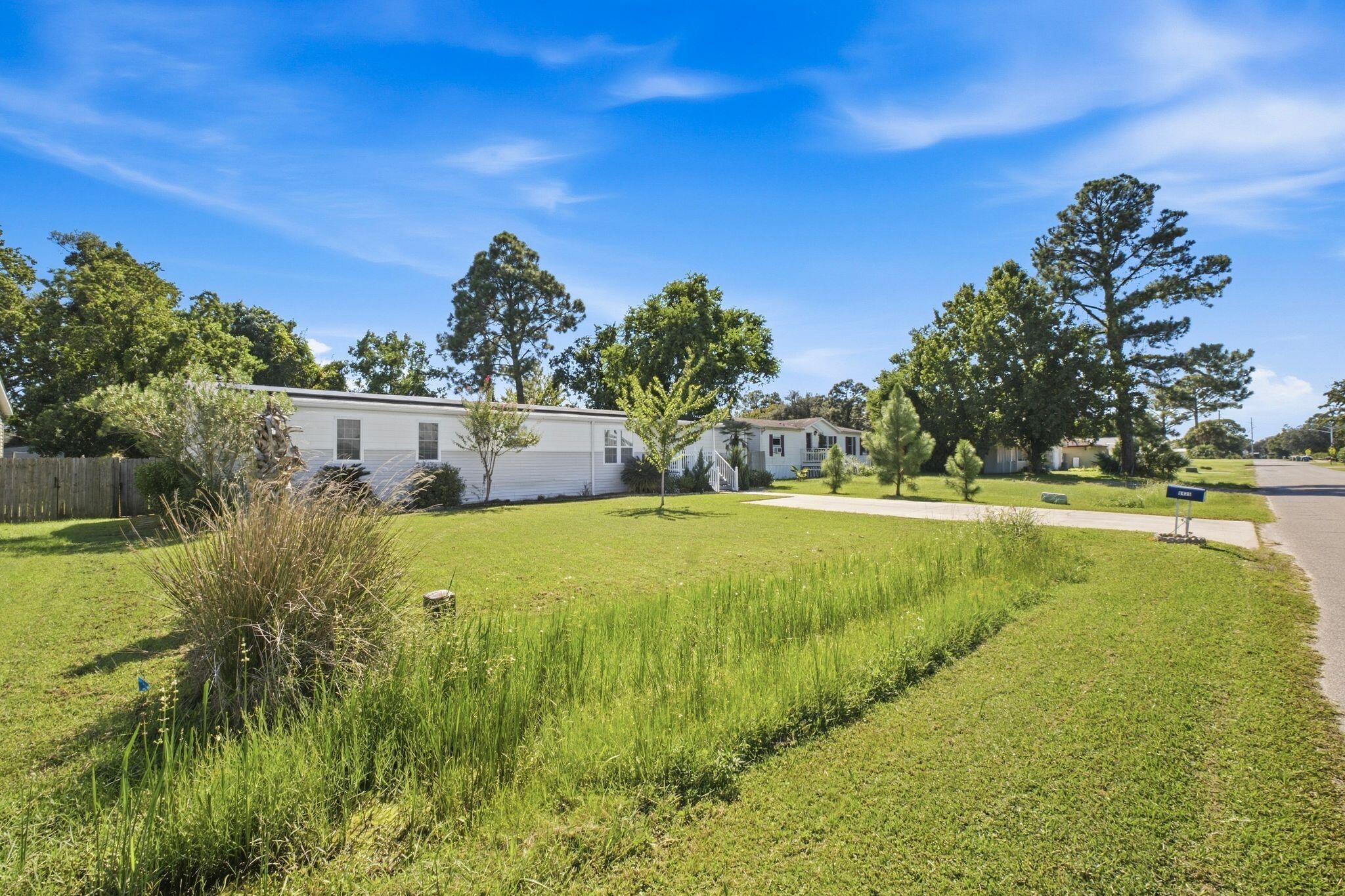 6425 Summer Oak Drive