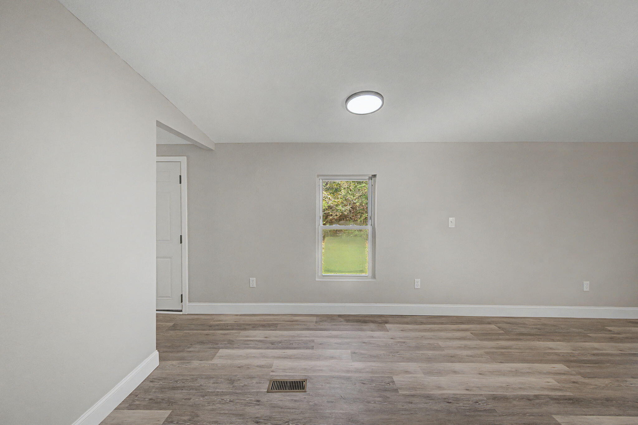 Juniper lakes estates unit 6 - Residential Lease