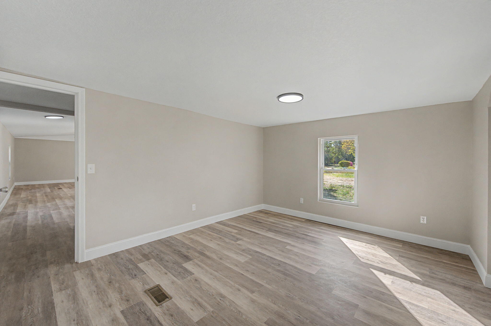 Juniper lakes estates unit 6 - Residential Lease