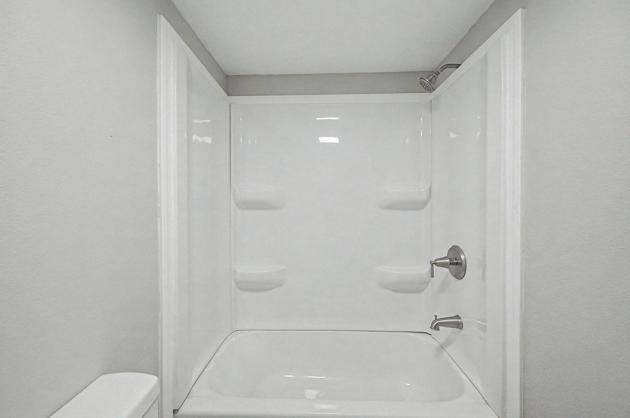 Juniper lakes estates unit 6 - Residential Lease