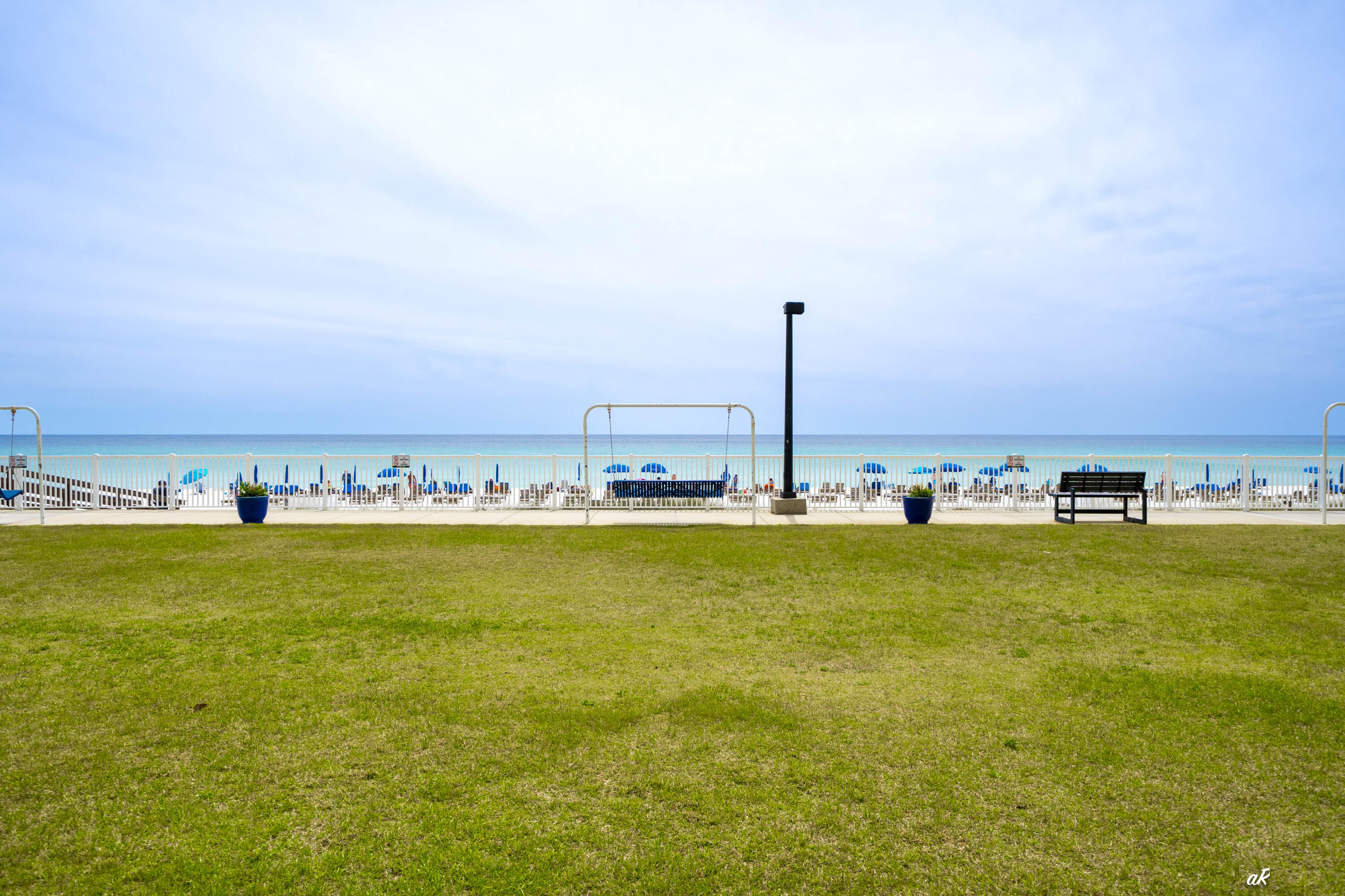 REGENCY TOWERS - Residential