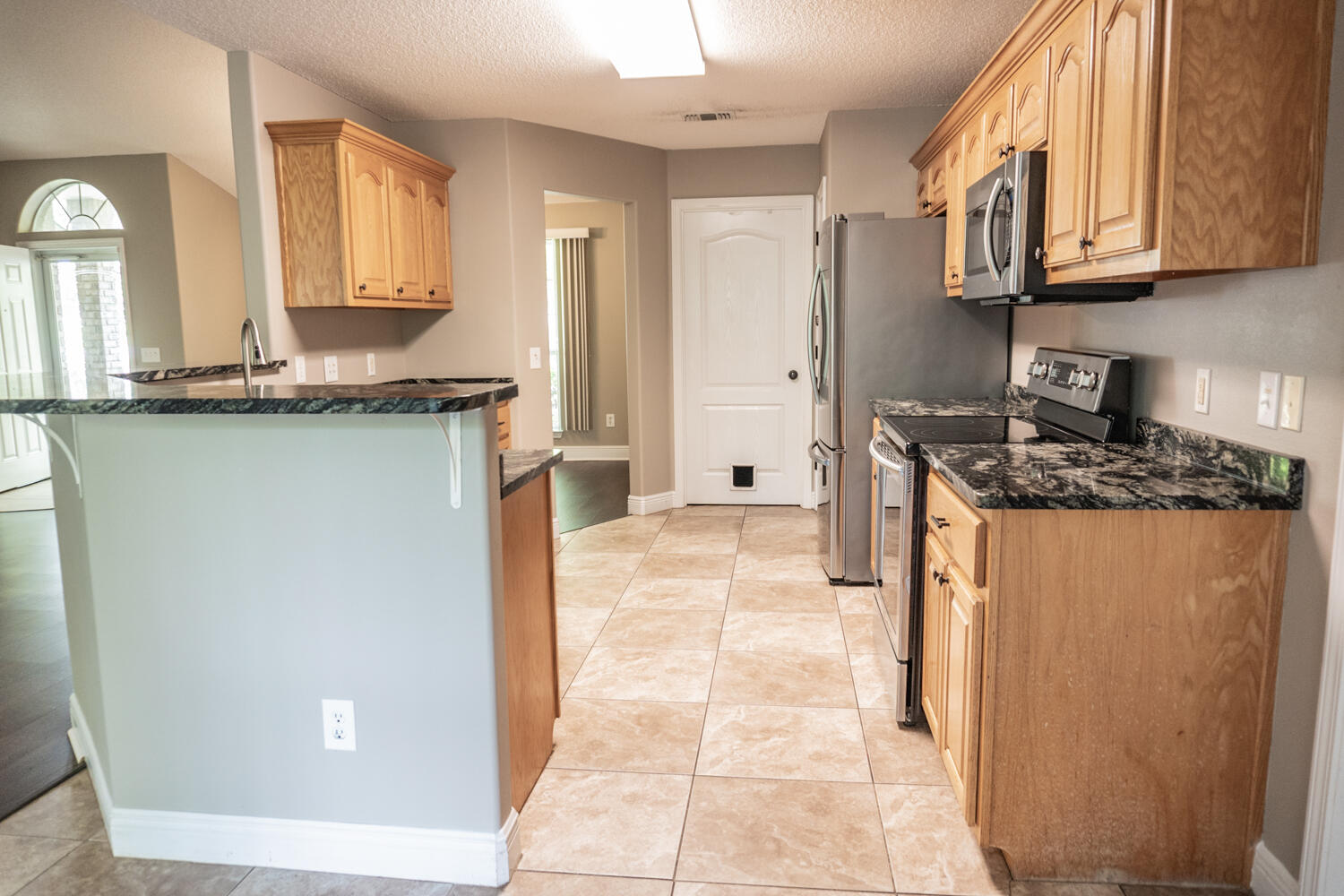 FOX VALLEY - Residential Lease