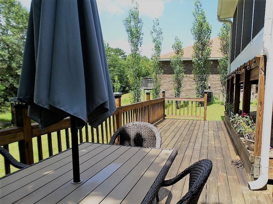 FOX VALLEY - Residential Lease