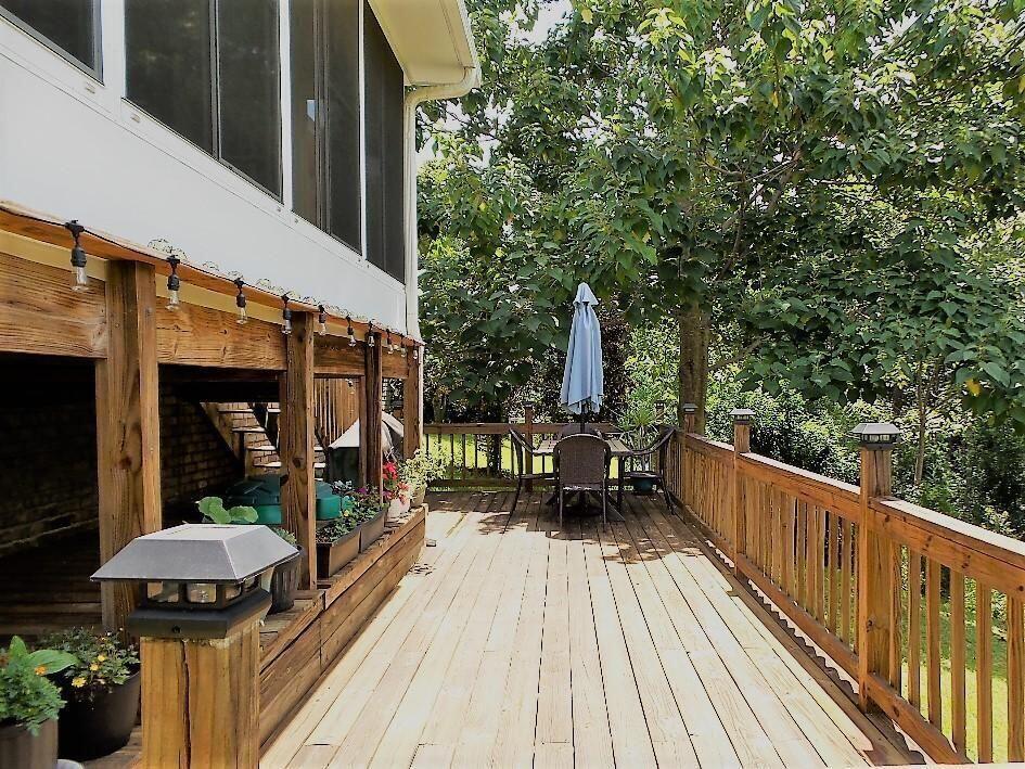 FOX VALLEY - Residential Lease