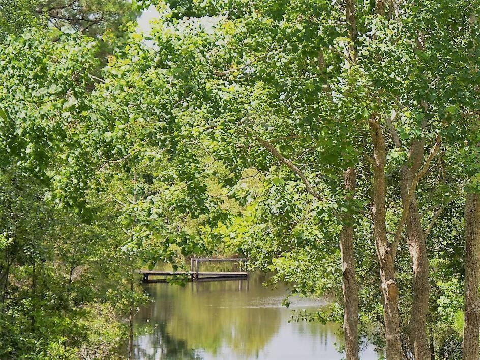 FOX VALLEY - Residential Lease