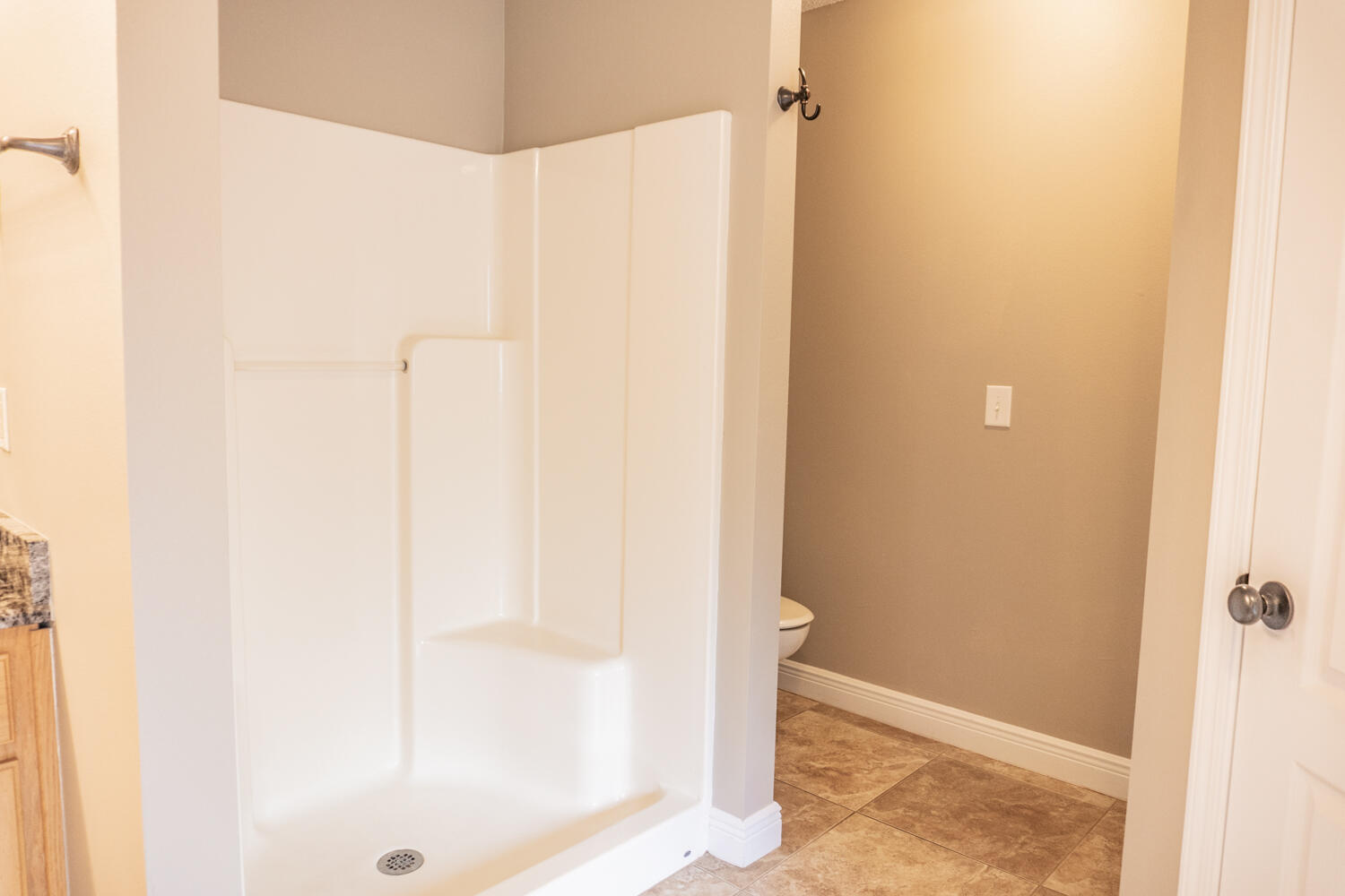 FOX VALLEY - Residential Lease