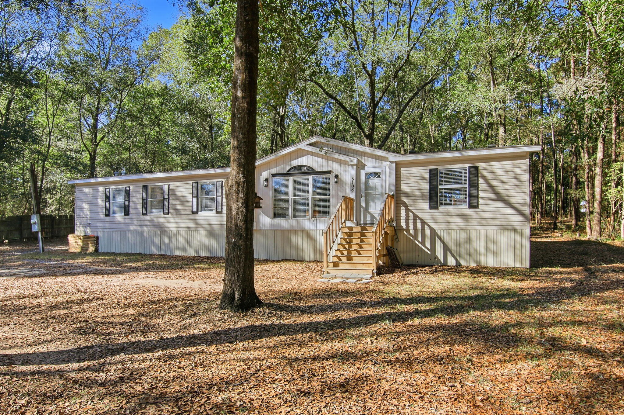 NO RECORDED SUBDIVISION - Residential