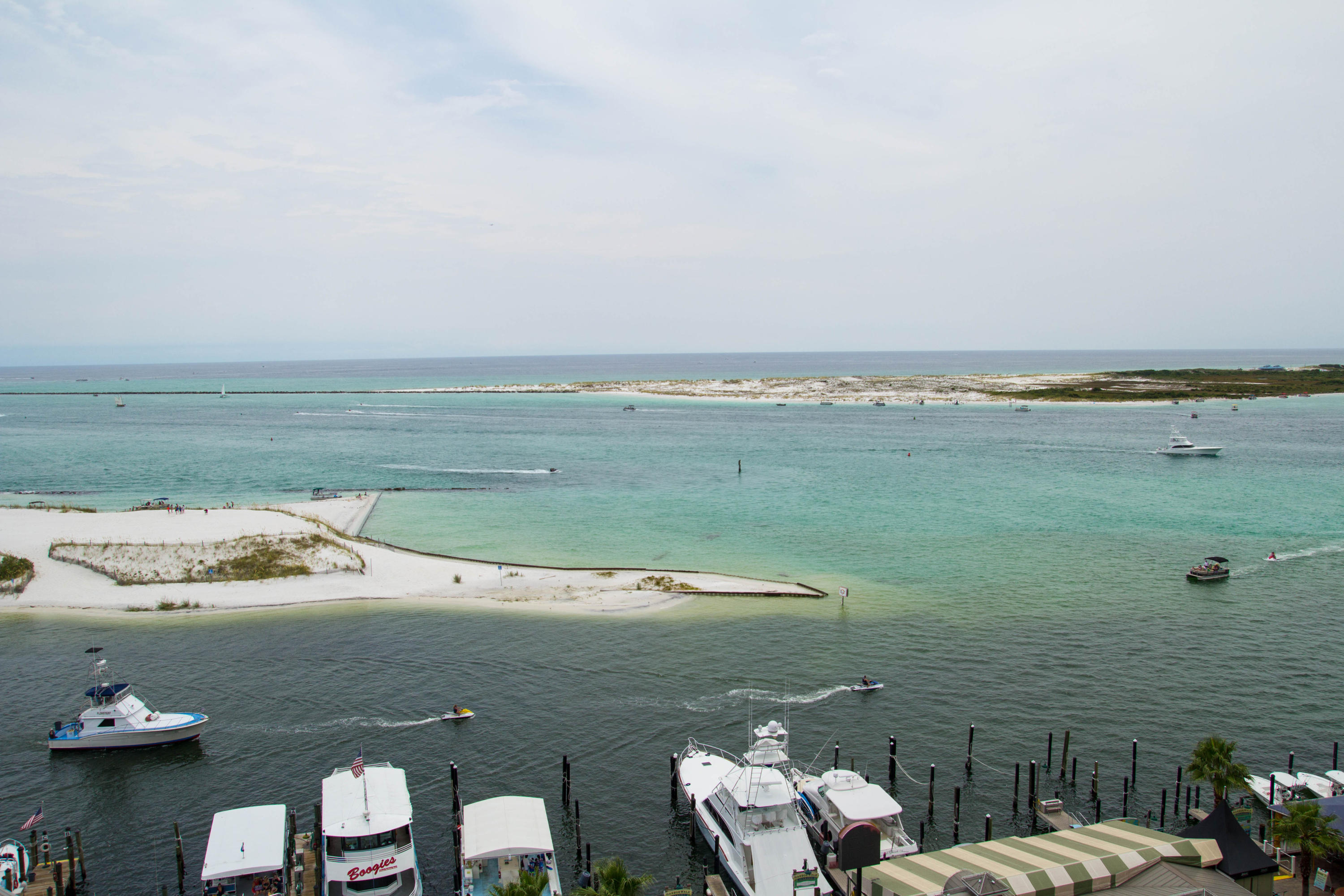 EMERALD GRANDE - Residential