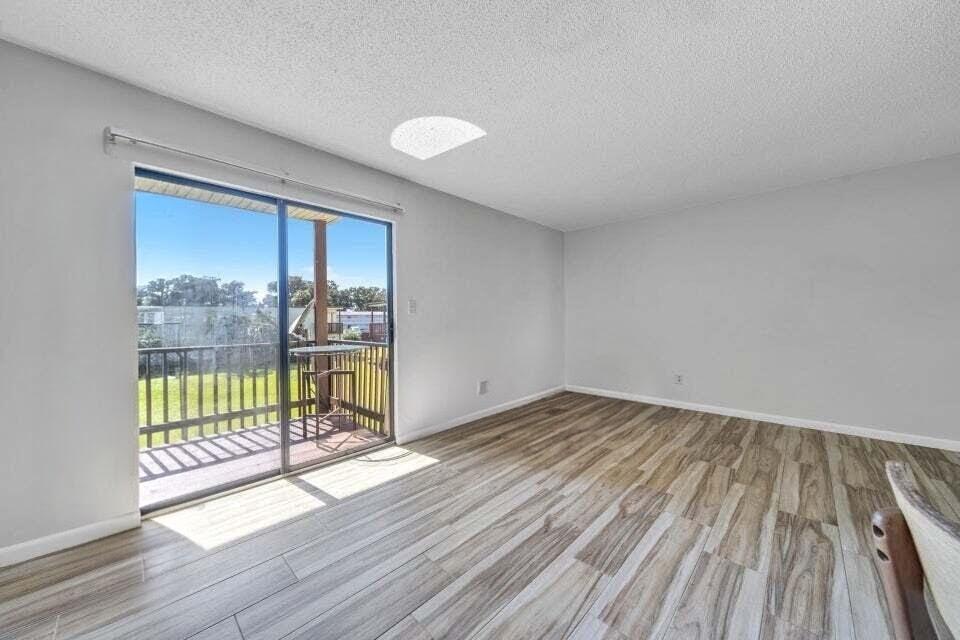 FOUNTAINHEAD CONDO - Residential Lease