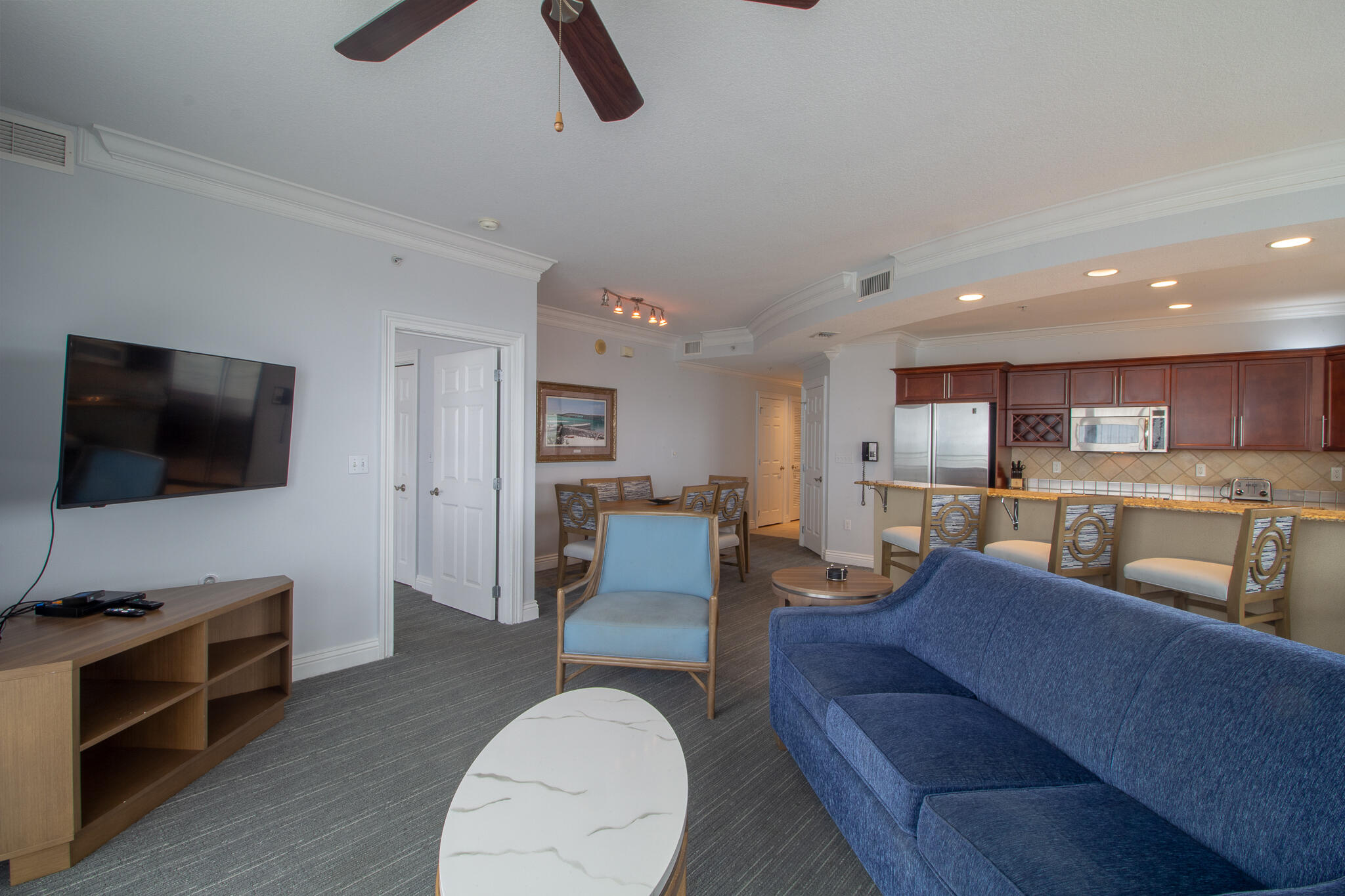 EMERALD GRANDE - Residential