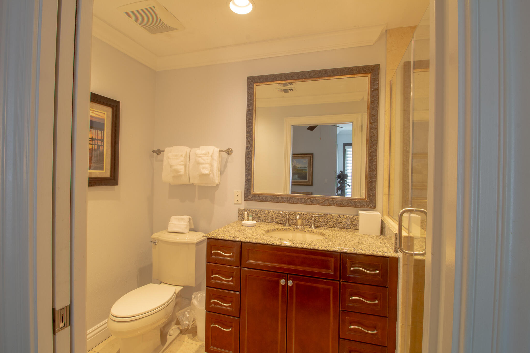 EMERALD GRANDE - Residential