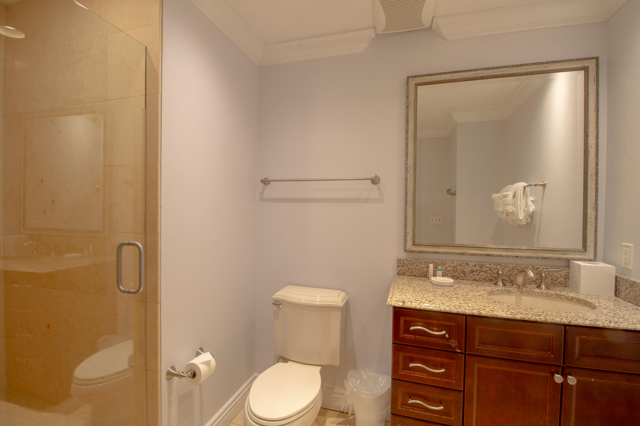 EMERALD GRANDE - Residential