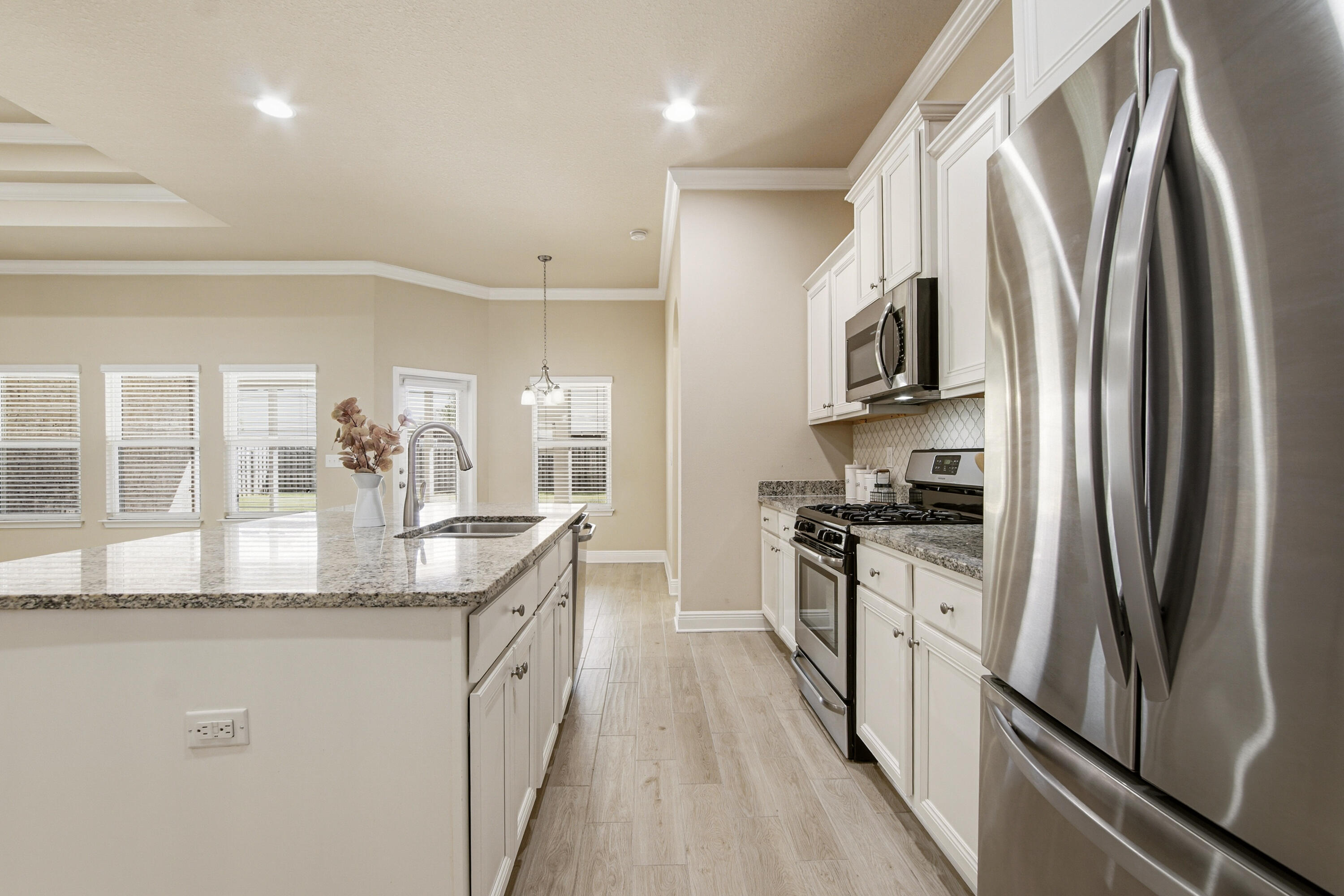 HAMMOCK BAY - Residential