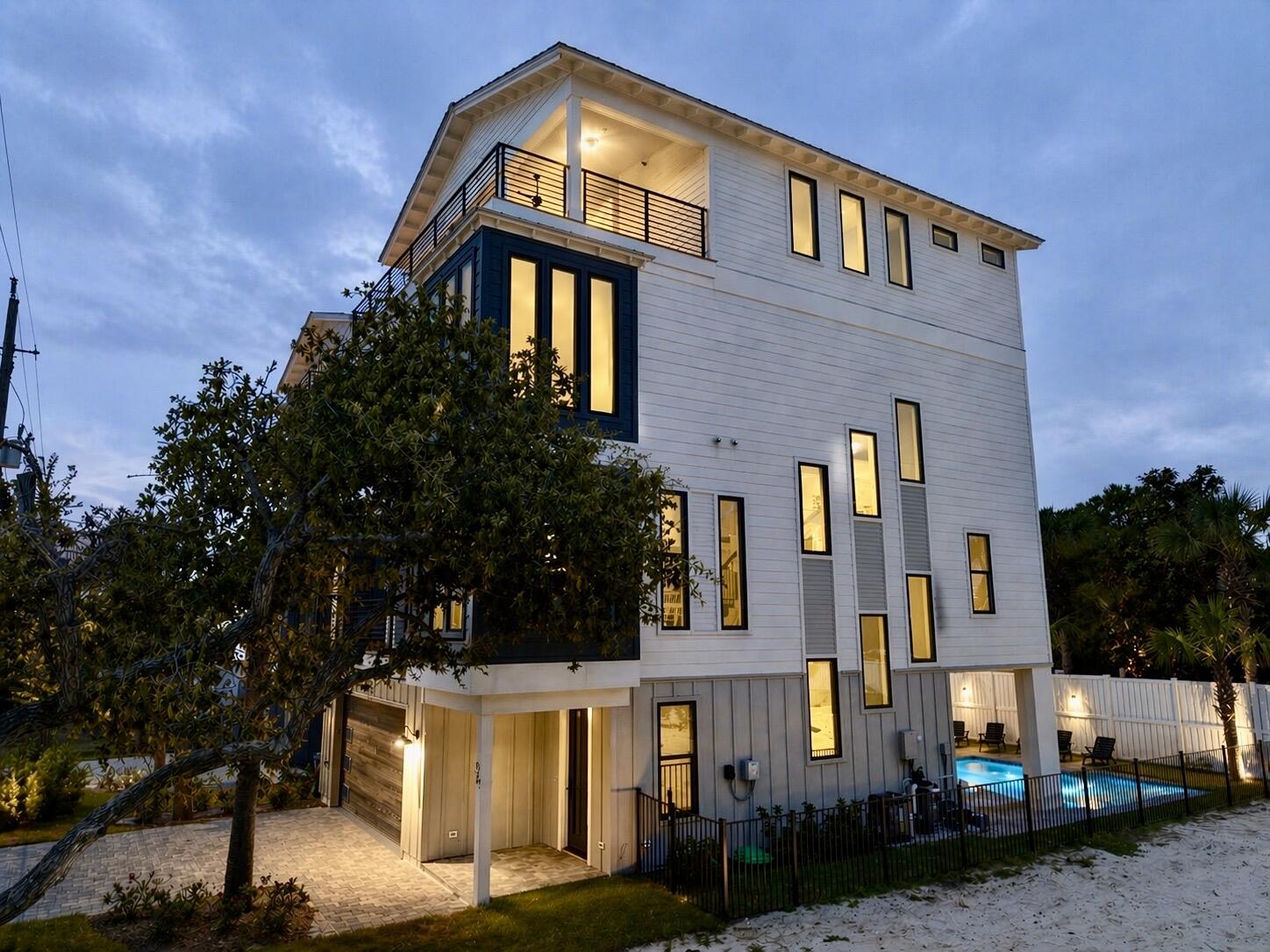 BLUE MOUNTAIN ESTATES - Residential