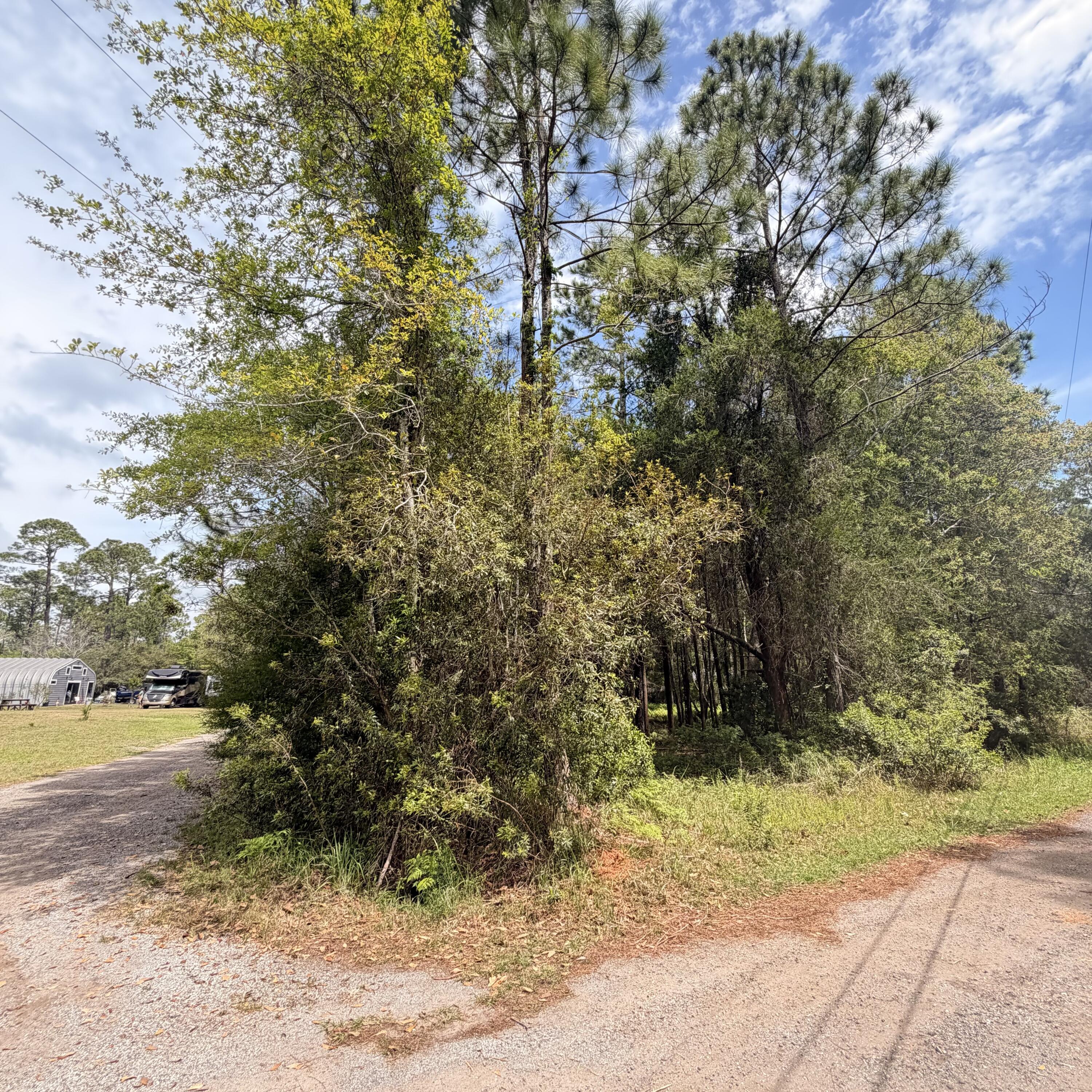 SPANISH LANDING - Land