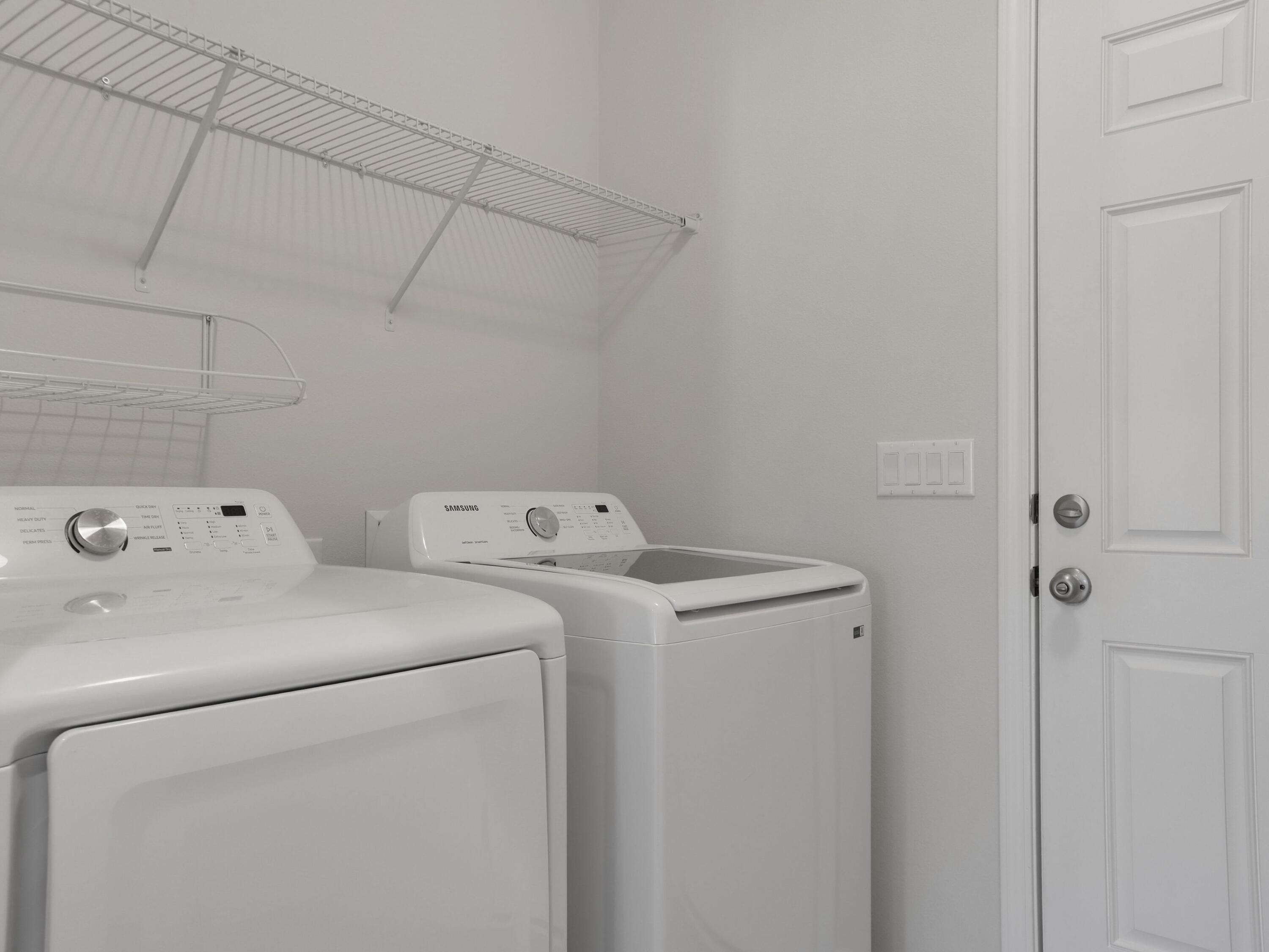 LAFAYETTE CREEK LANDING - Residential