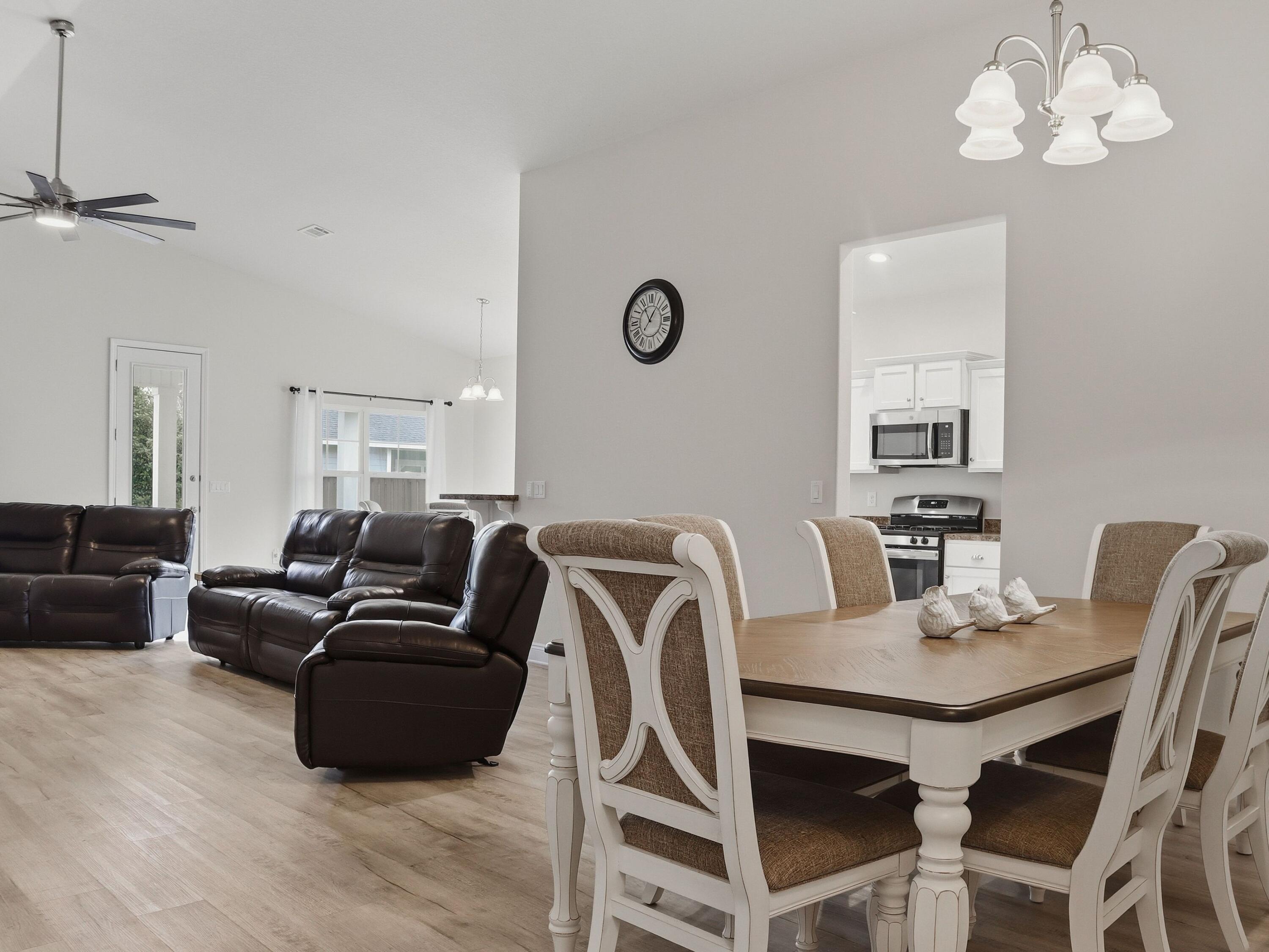 LAFAYETTE CREEK LANDING - Residential