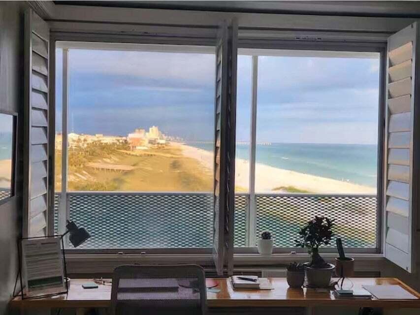 Fontainebleu Terrace - Residential