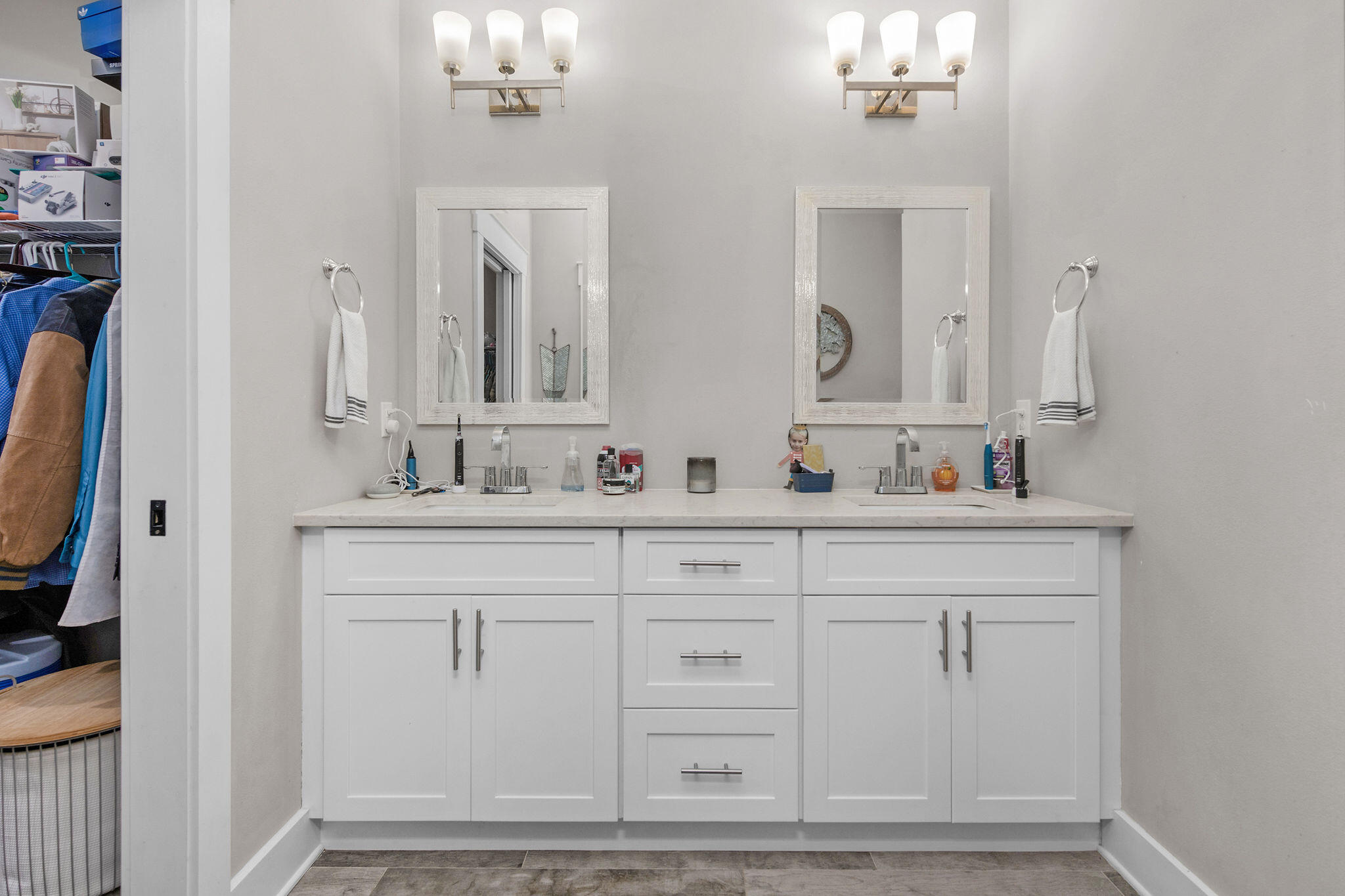 NAVARRE S/D 1ST ADDN - Residential