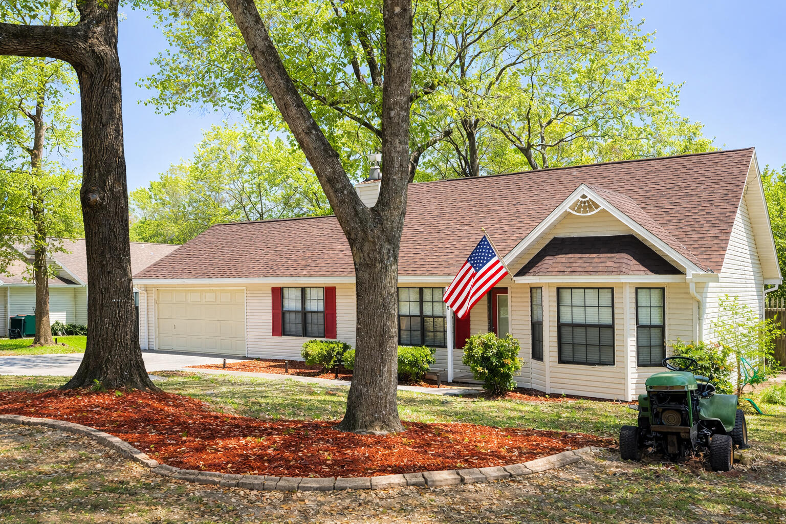 BEACONS BEND - Residential