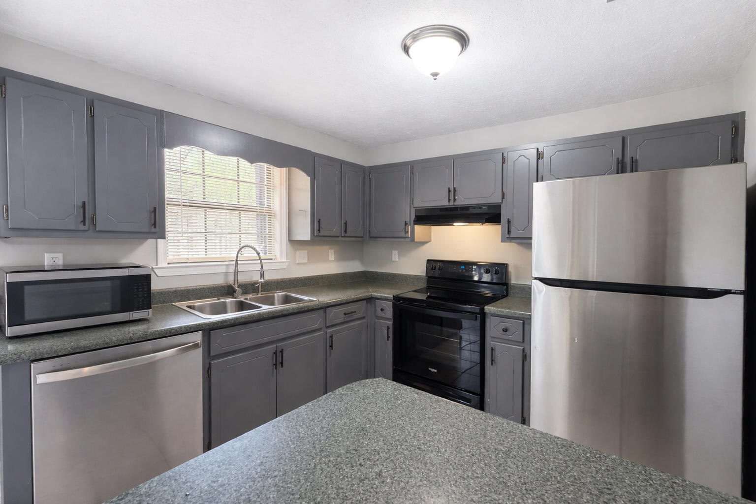 BEACONS BEND - Residential