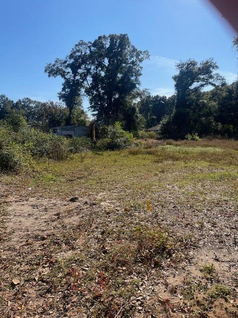 CRESTVIEW LOTS 11 & 12 EX W1/2 OF - Land