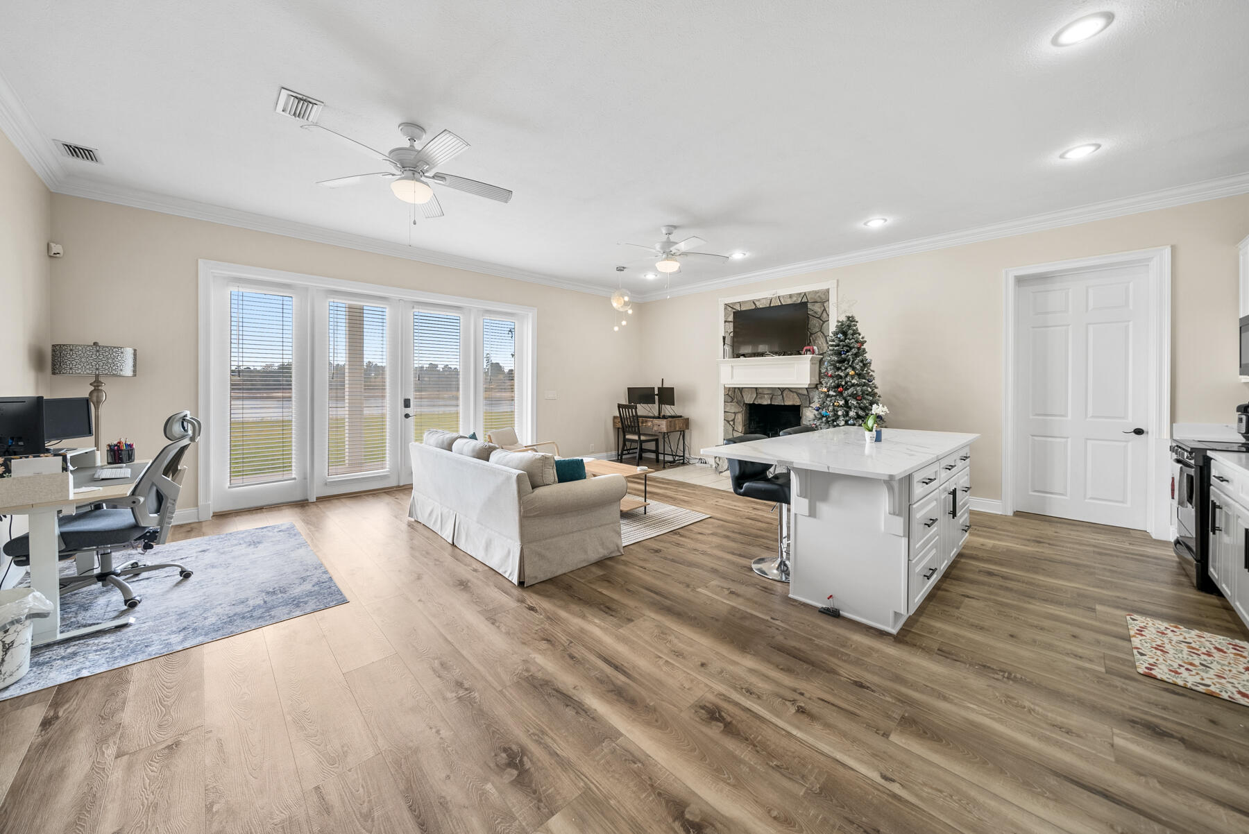 NO RECORDED SUBDIVISION - Residential