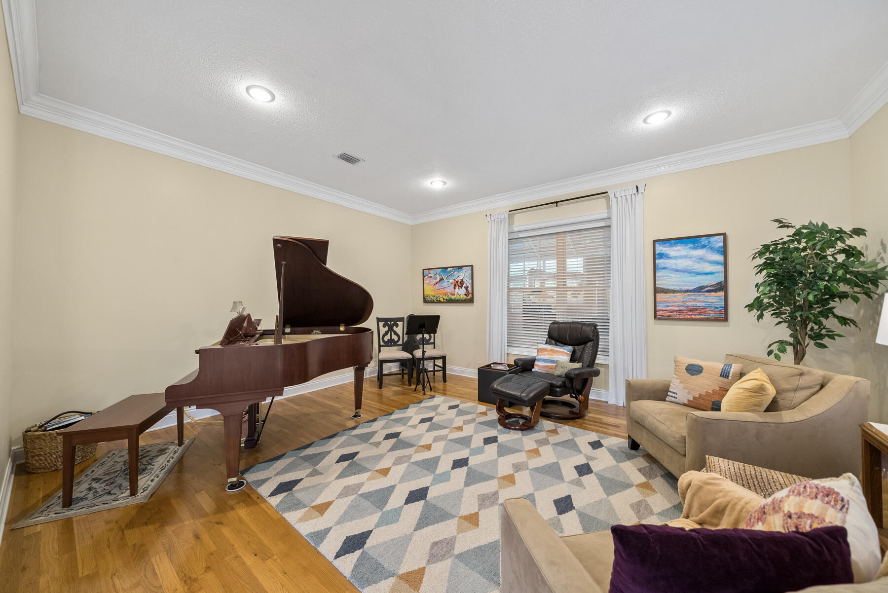 NO RECORDED SUBDIVISION - Residential