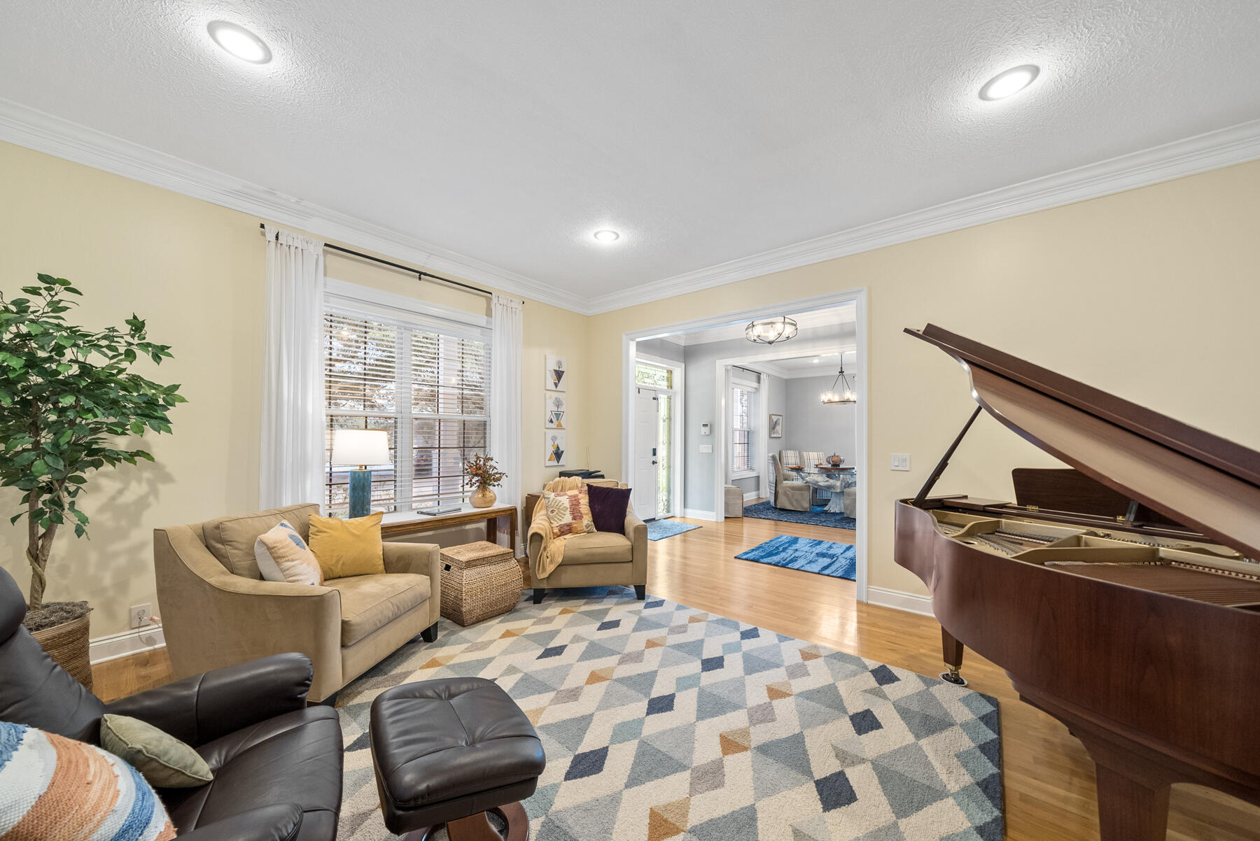 NO RECORDED SUBDIVISION - Residential