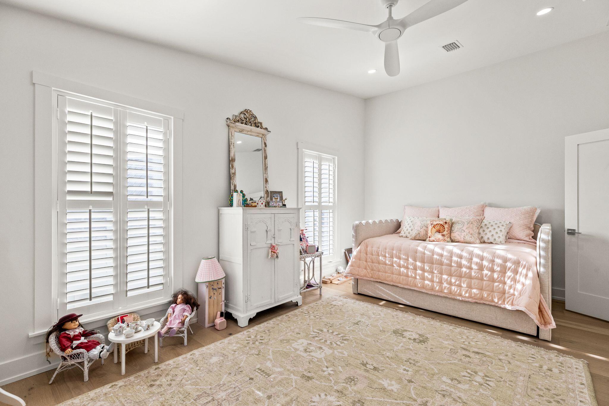 SAND CLIFFS - Residential