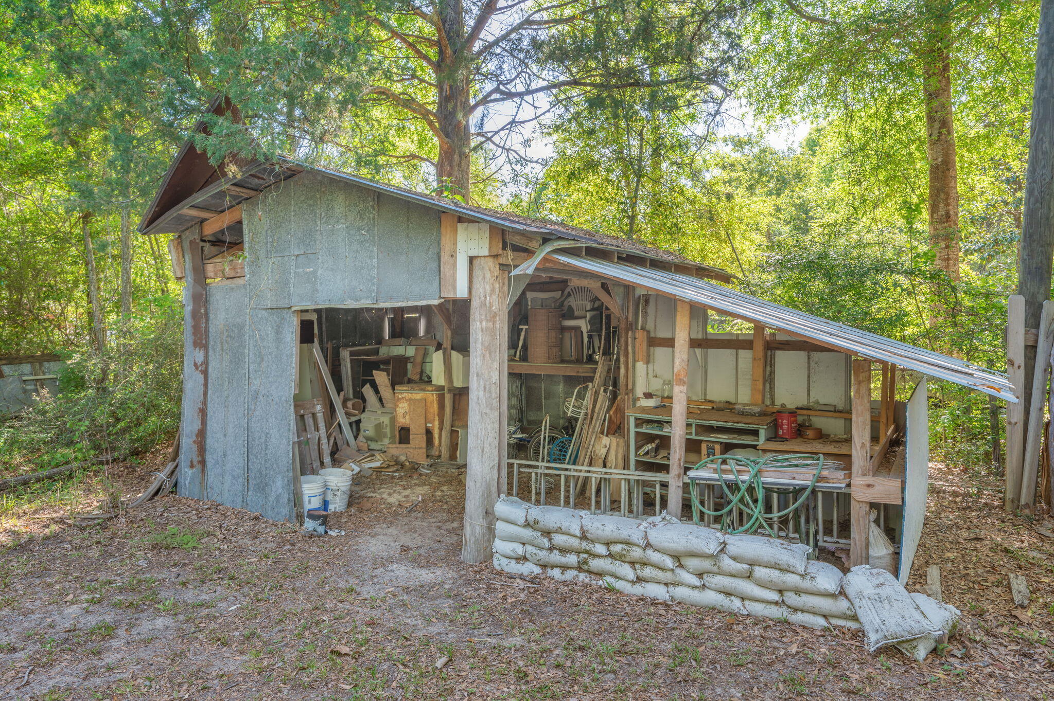 METES & BOUNDS - Residential