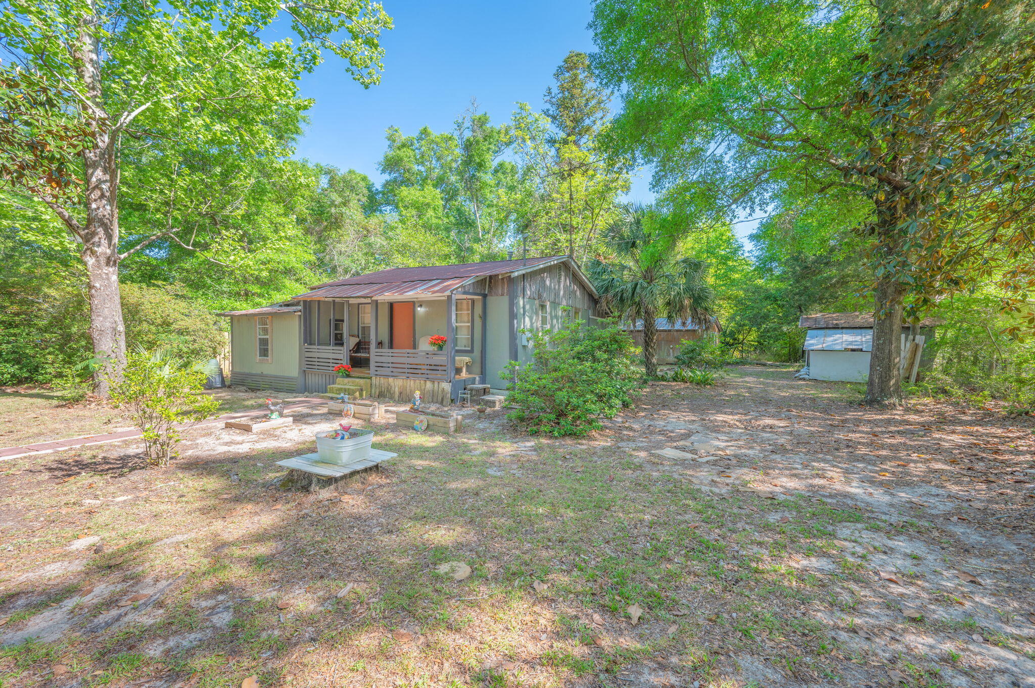 METES & BOUNDS - Residential