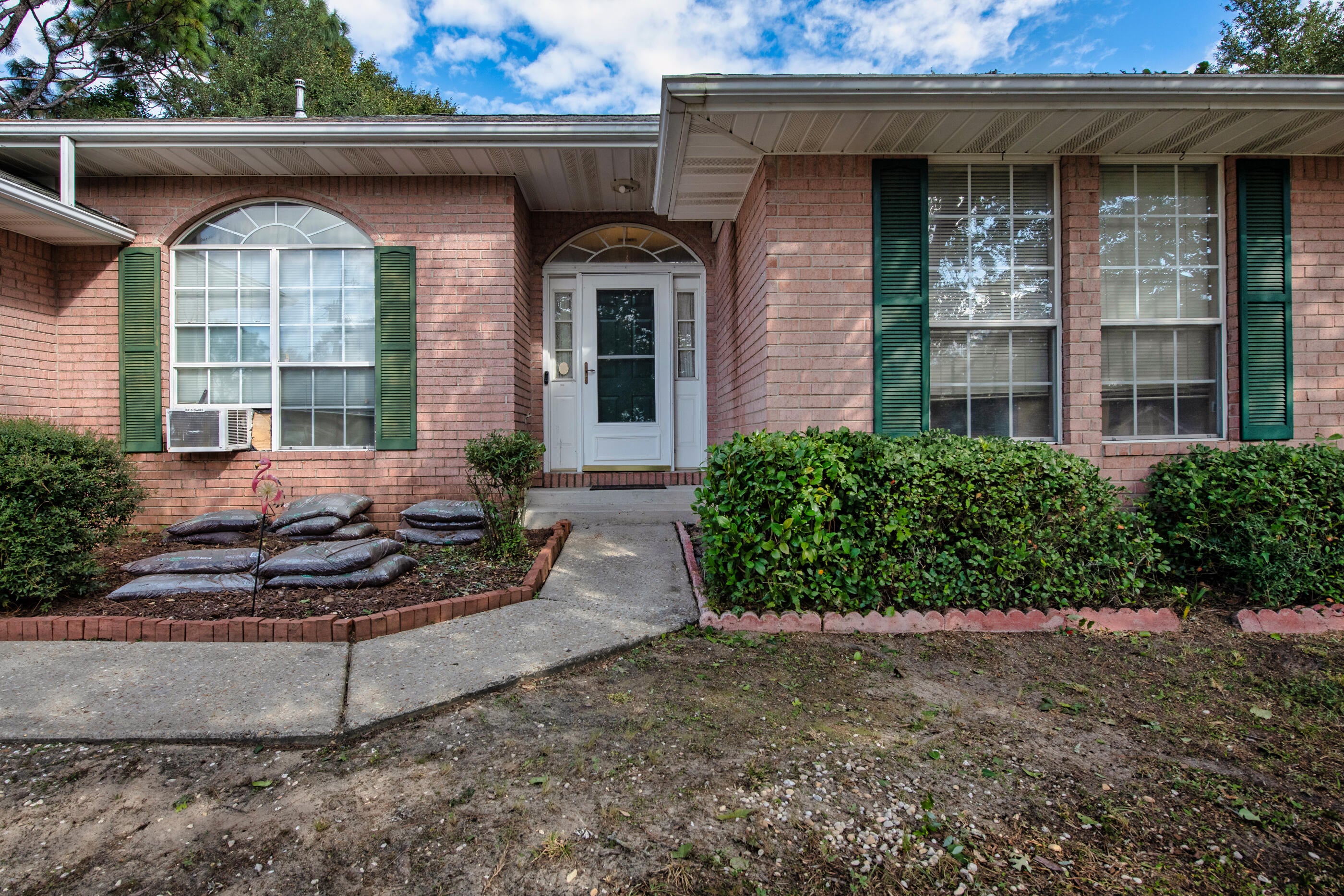 383 Riverchase Boulevard
