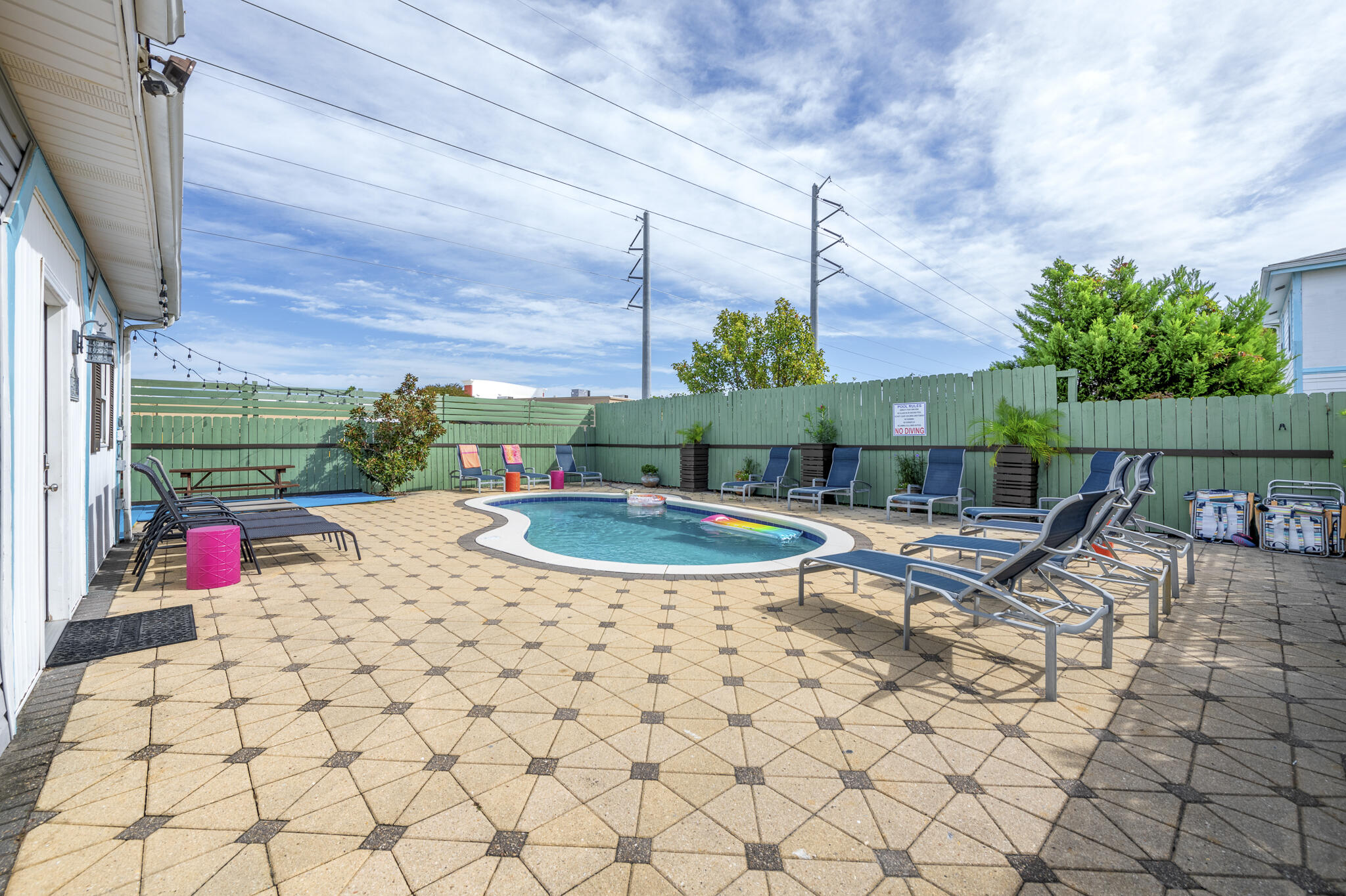 CRYSTAL BEACH - Residential