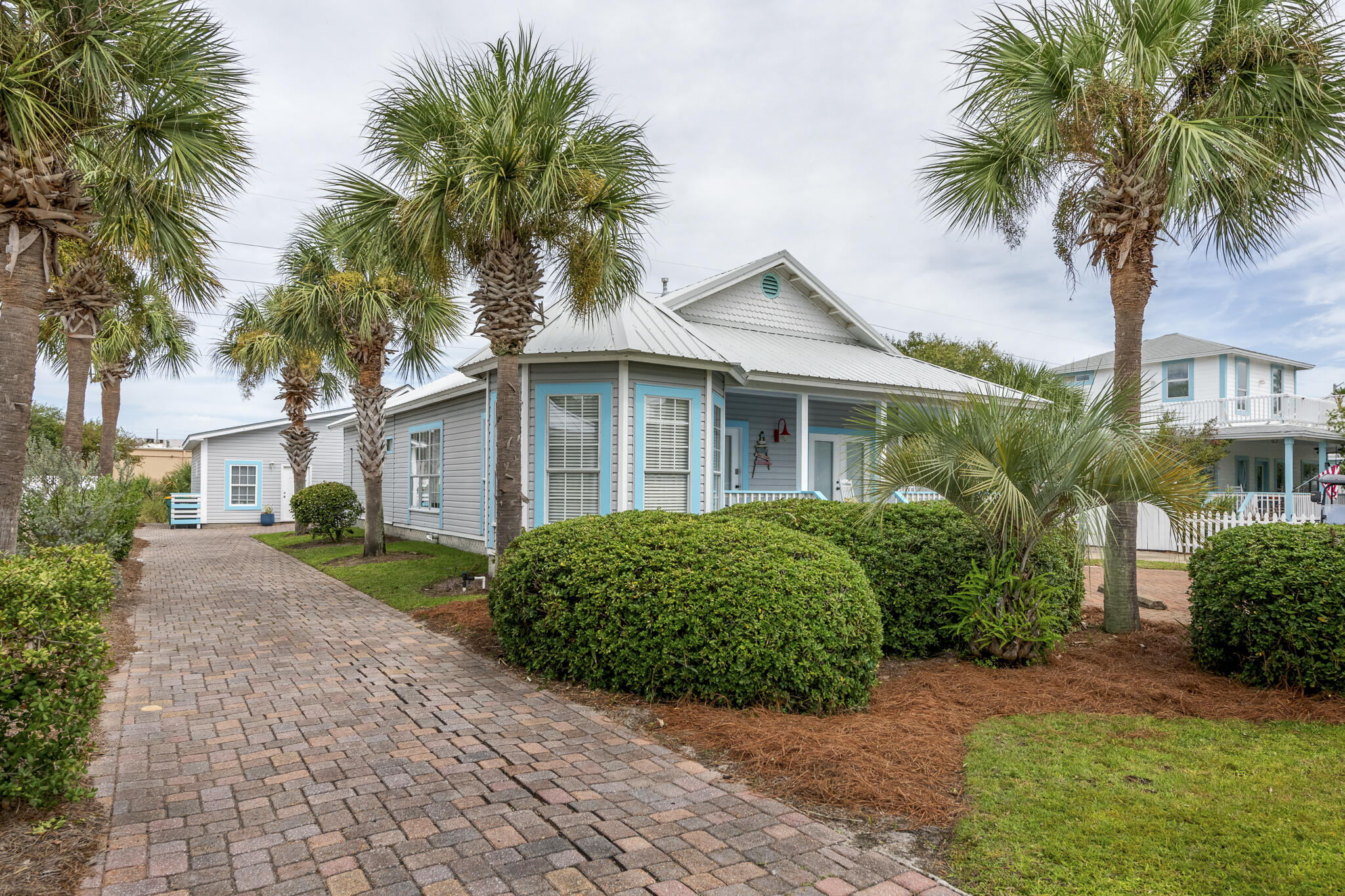 CRYSTAL BEACH - Residential