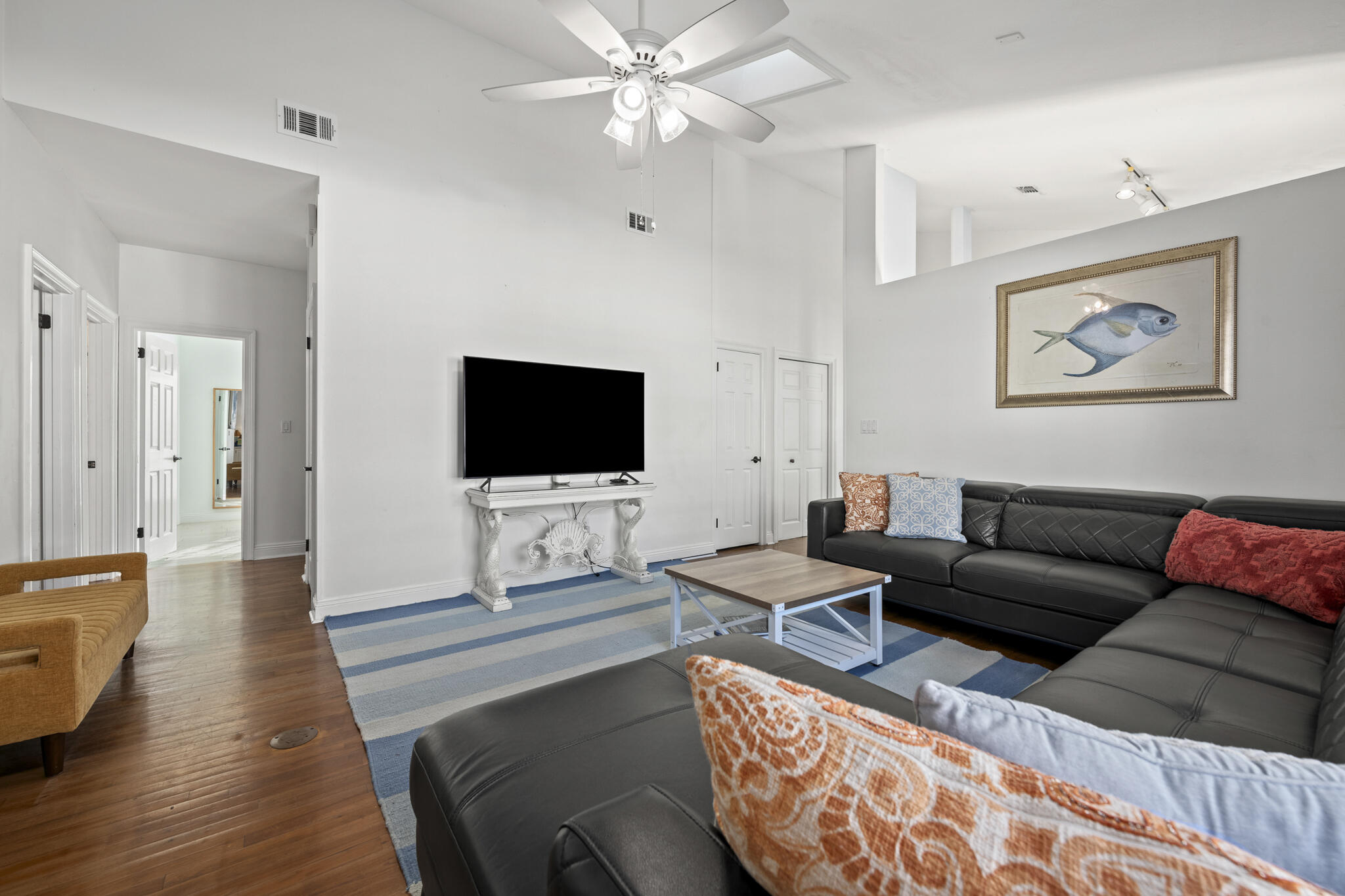 CRYSTAL BEACH - Residential