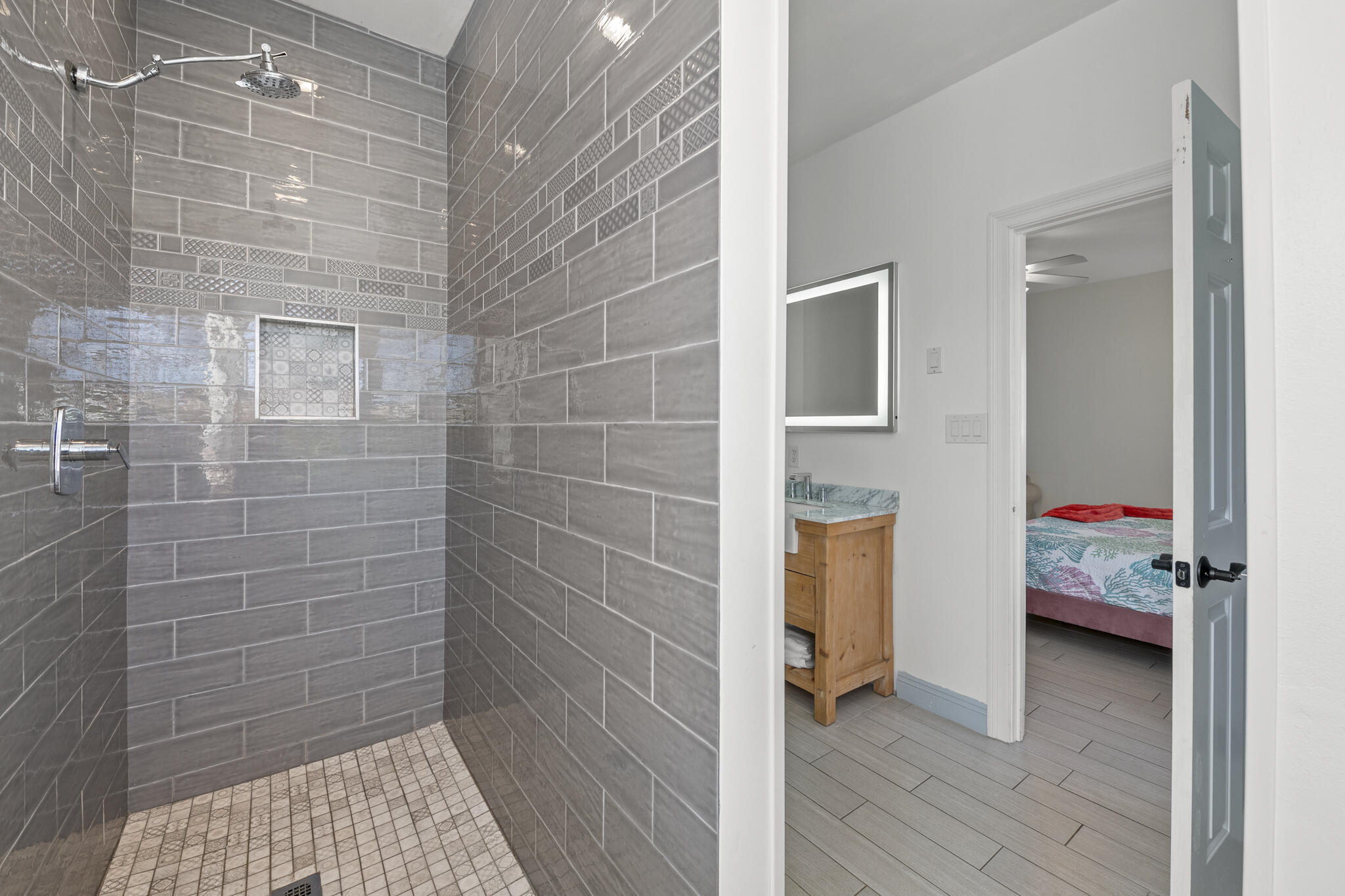 CRYSTAL BEACH - Residential