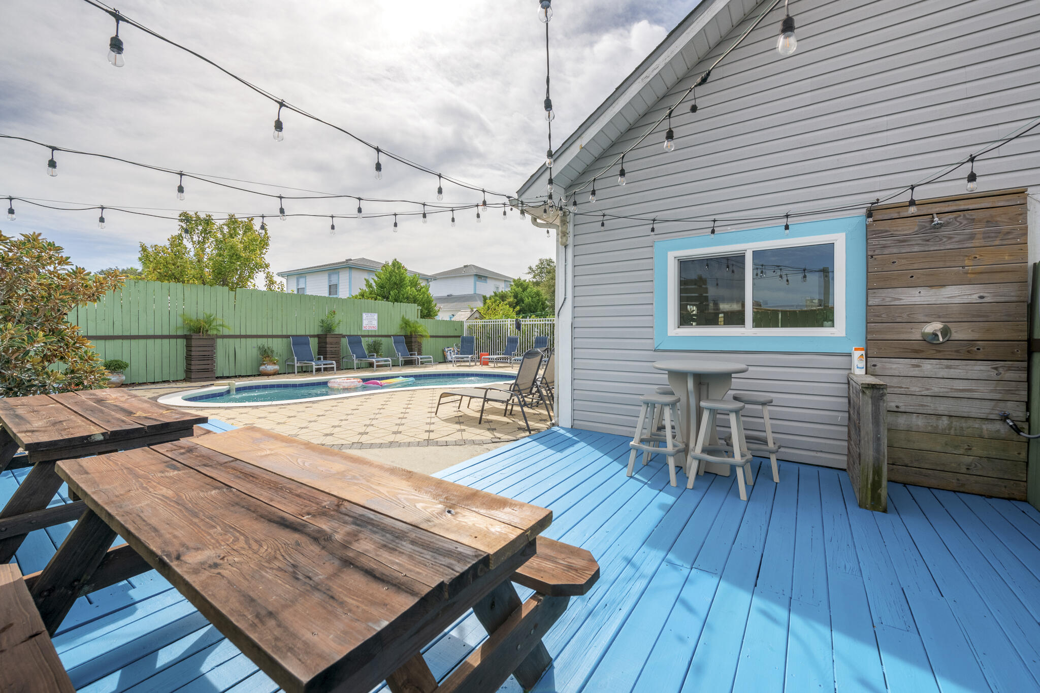 CRYSTAL BEACH - Residential